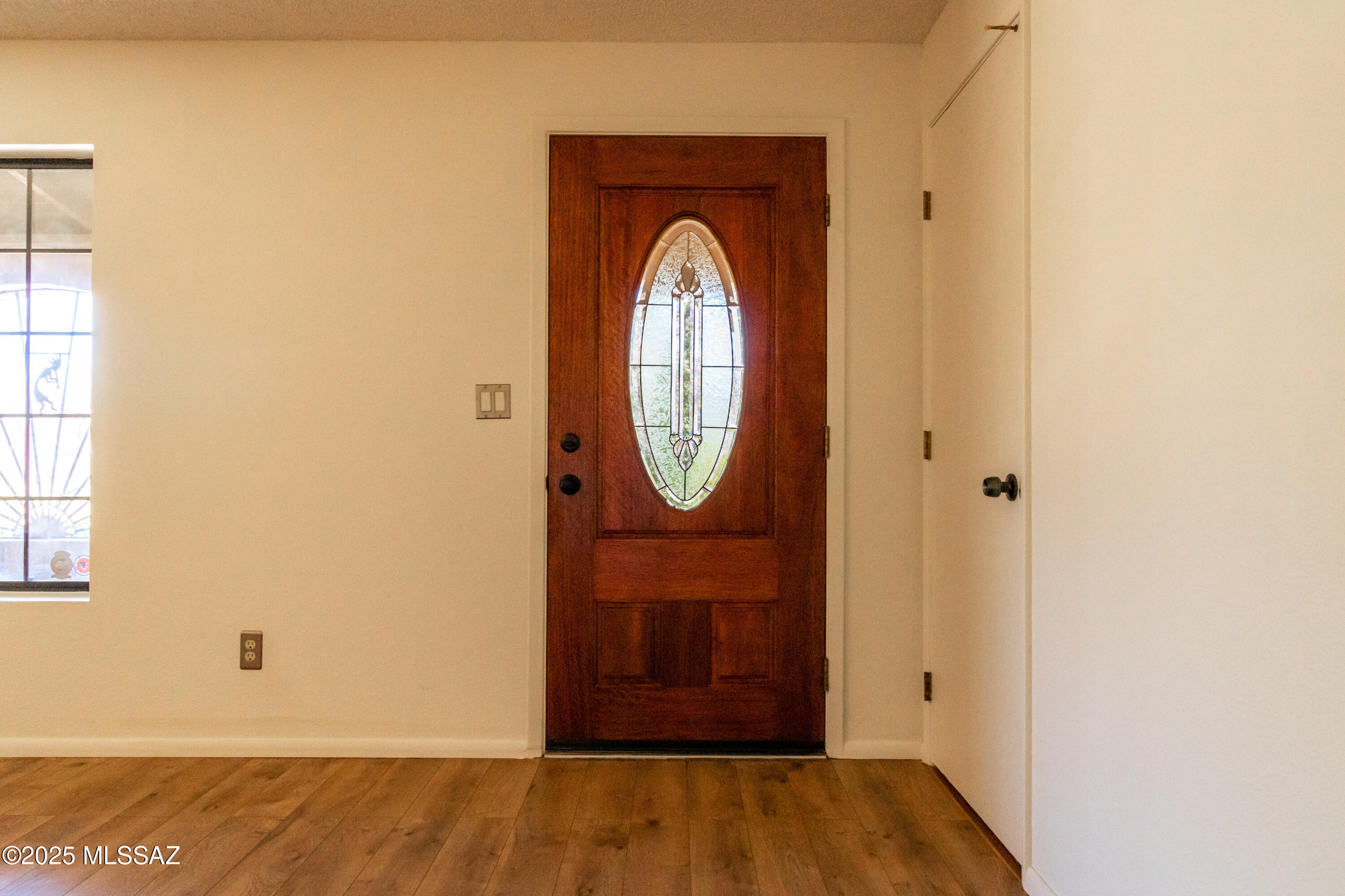 315 W Oak Hills Drive