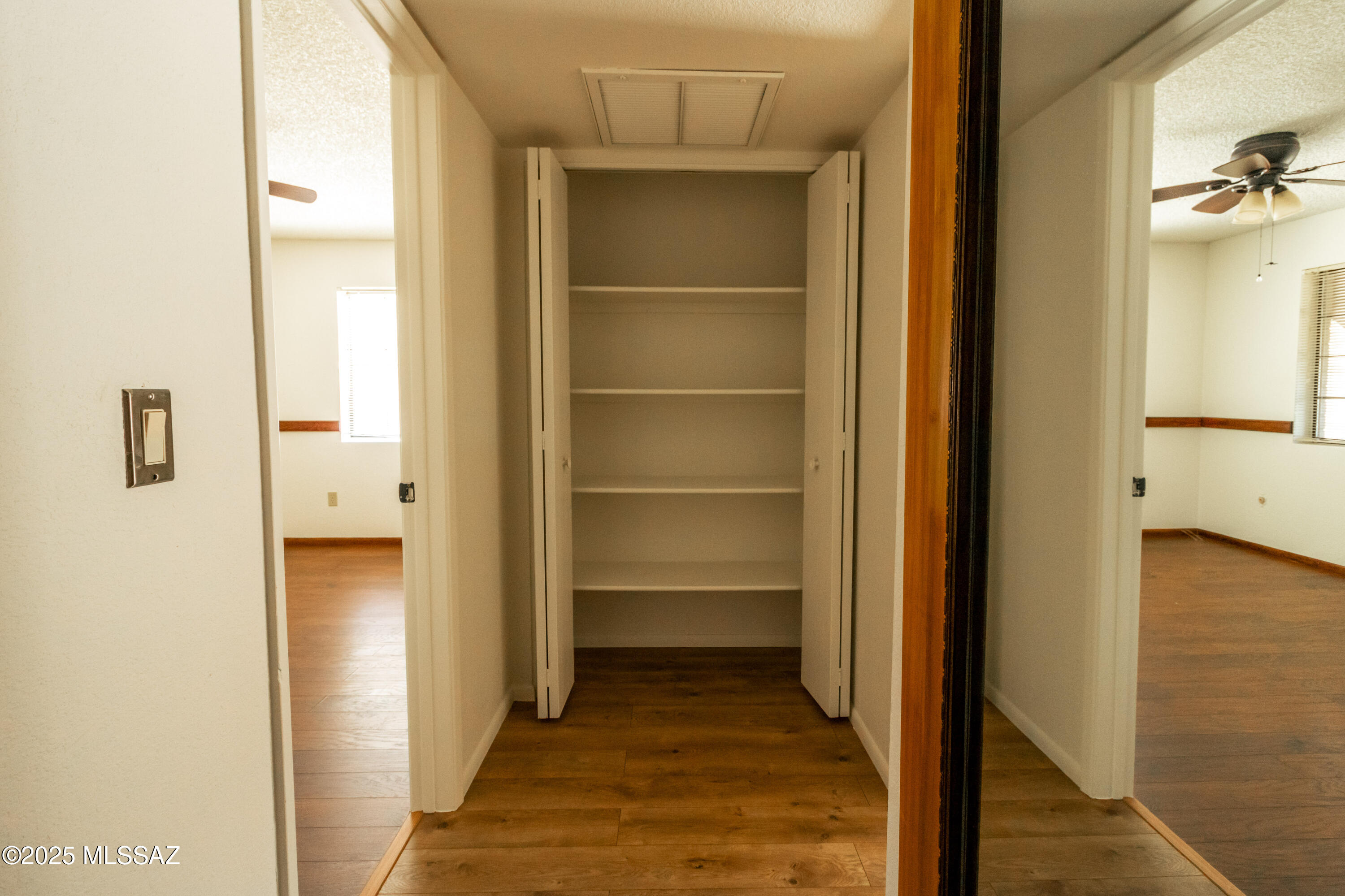 315 W Oak Hills Drive