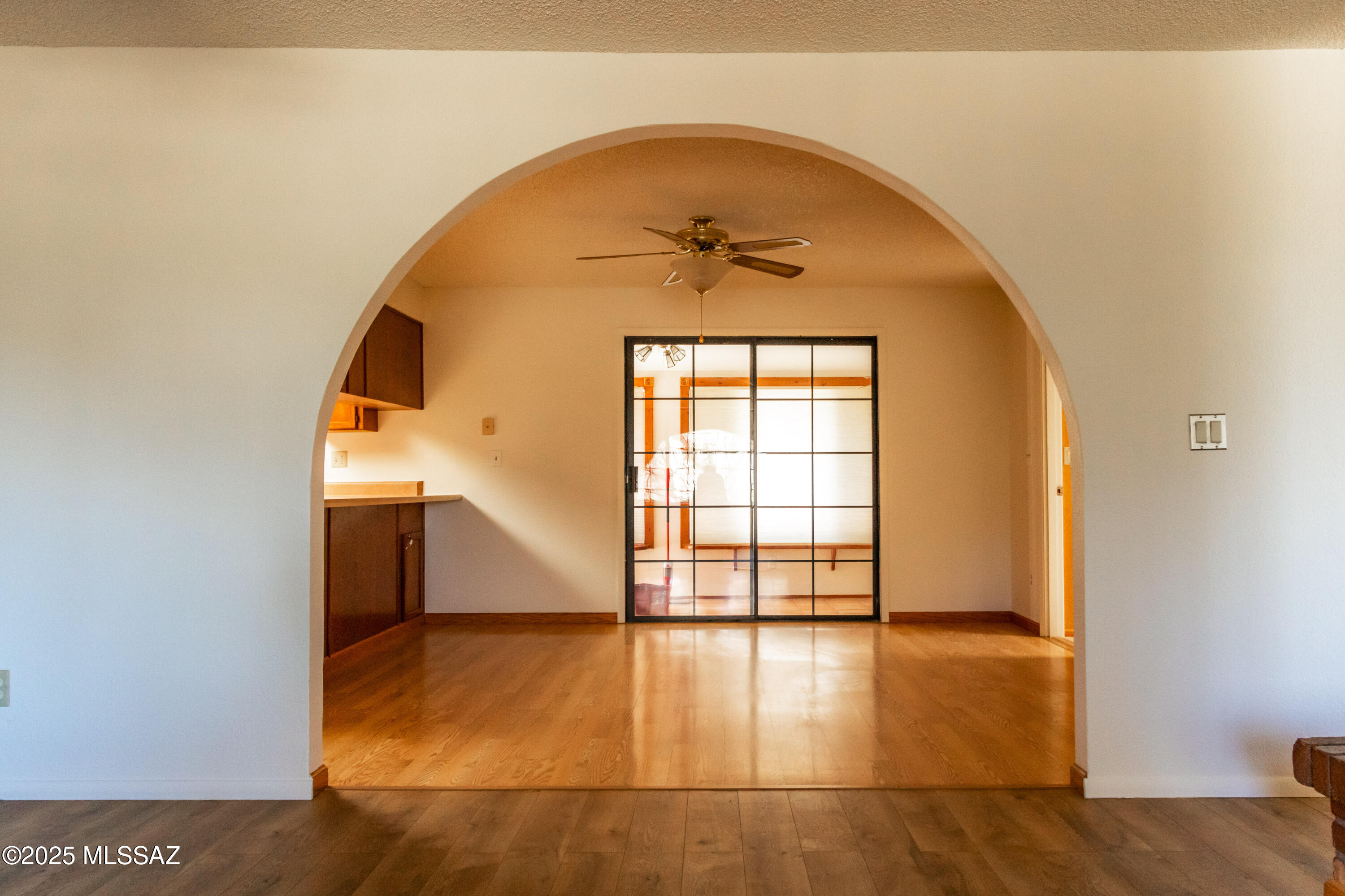 315 W Oak Hills Drive