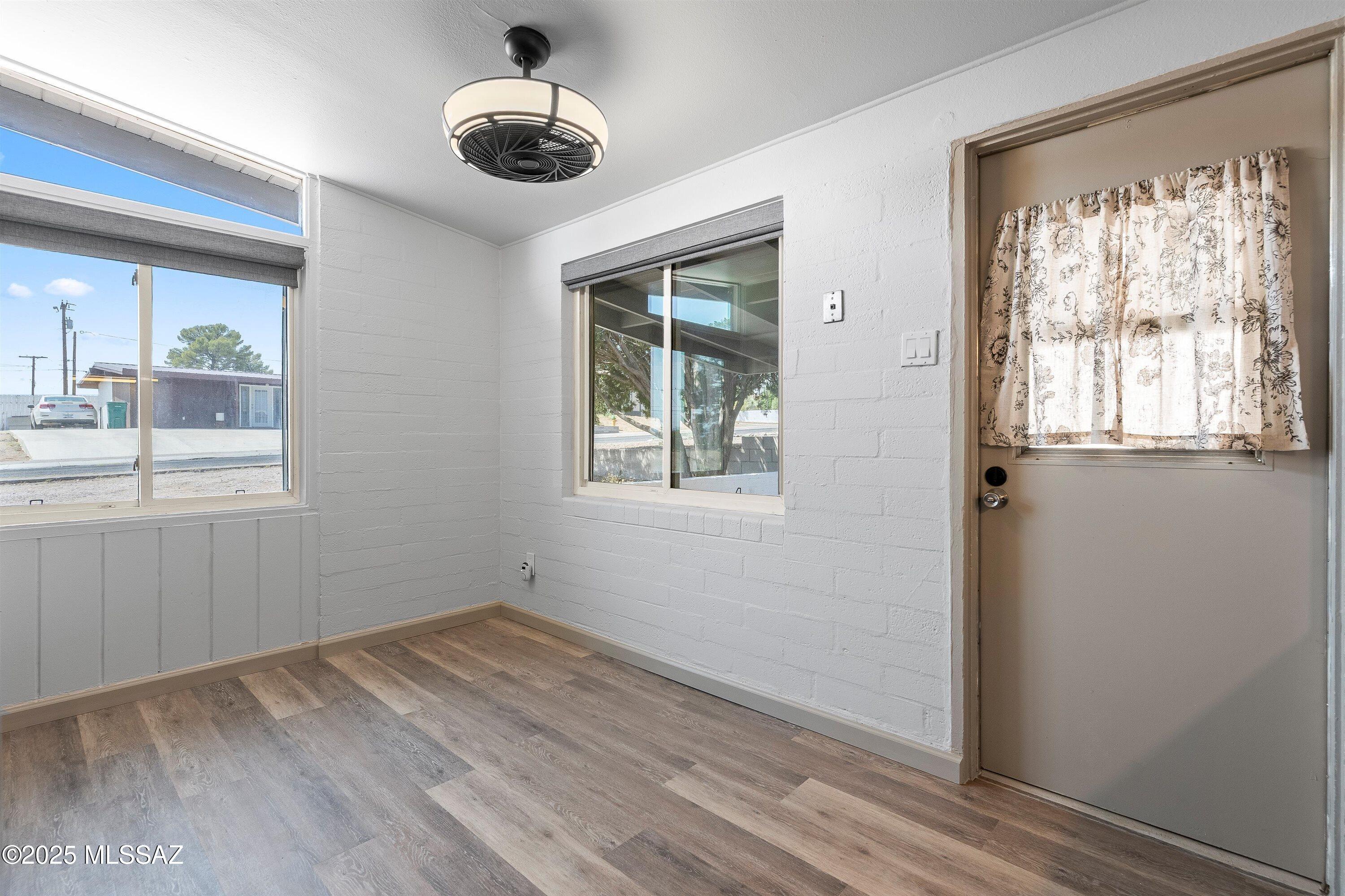 110 W 6th Avenue
