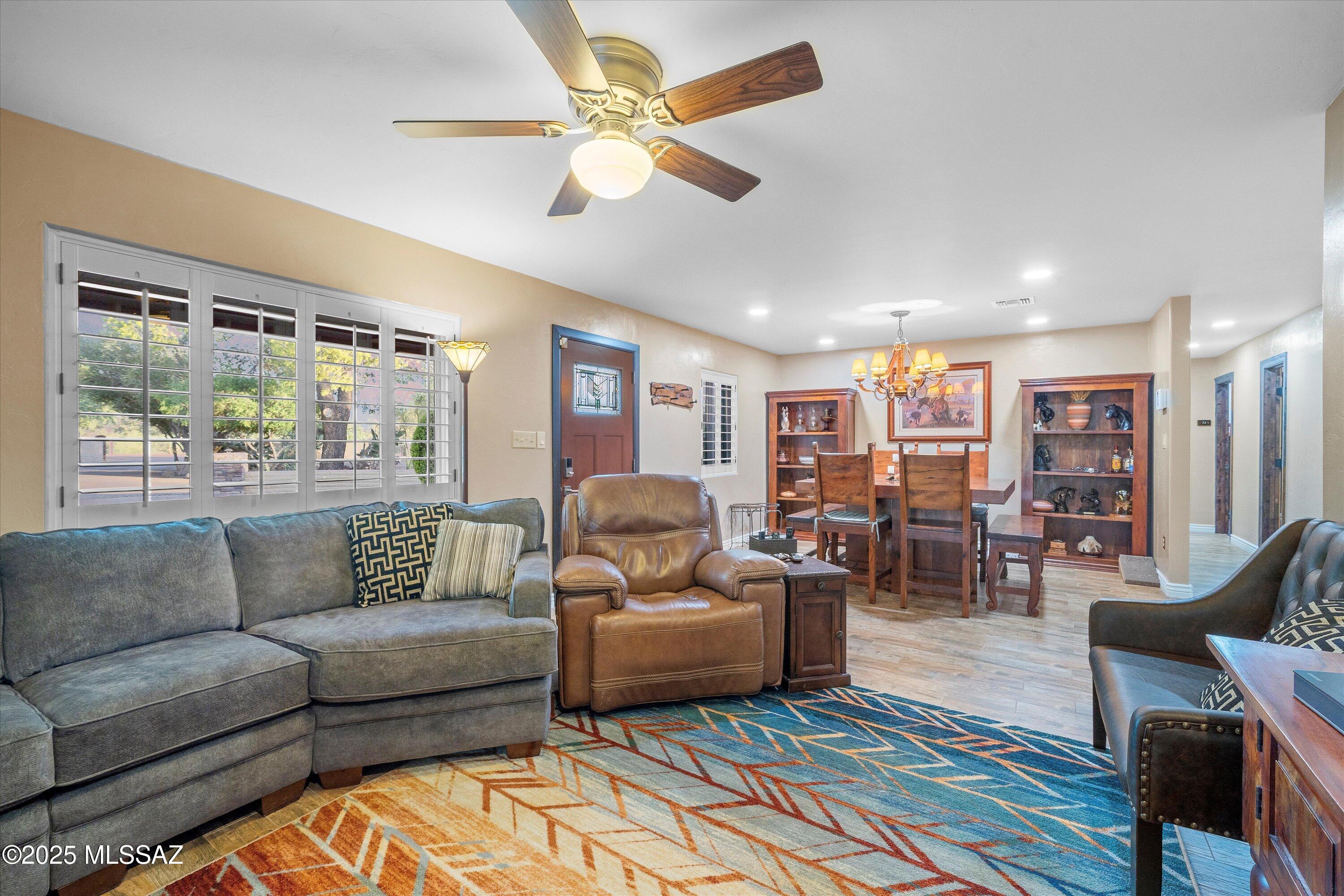 79520 E Putnam Street