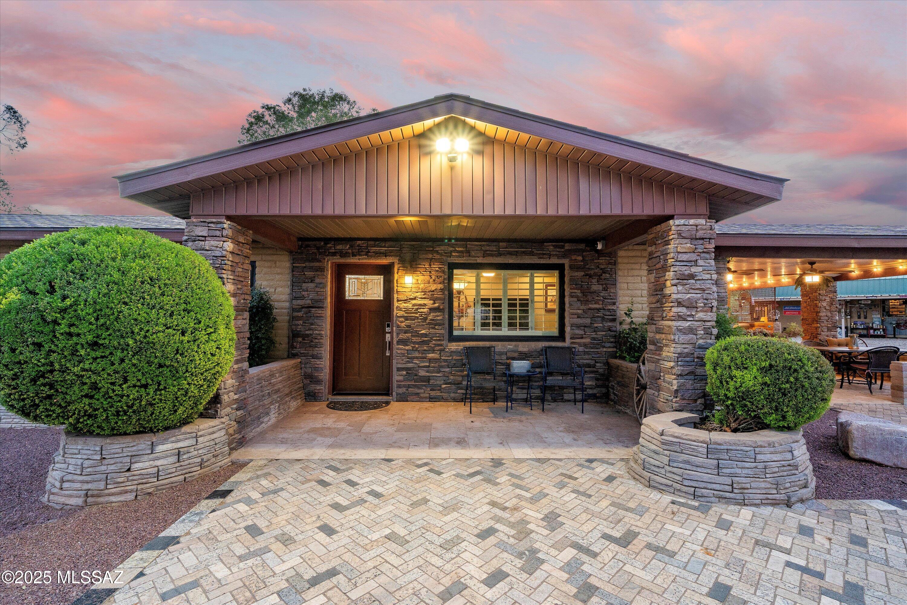 79520 E Putnam Street