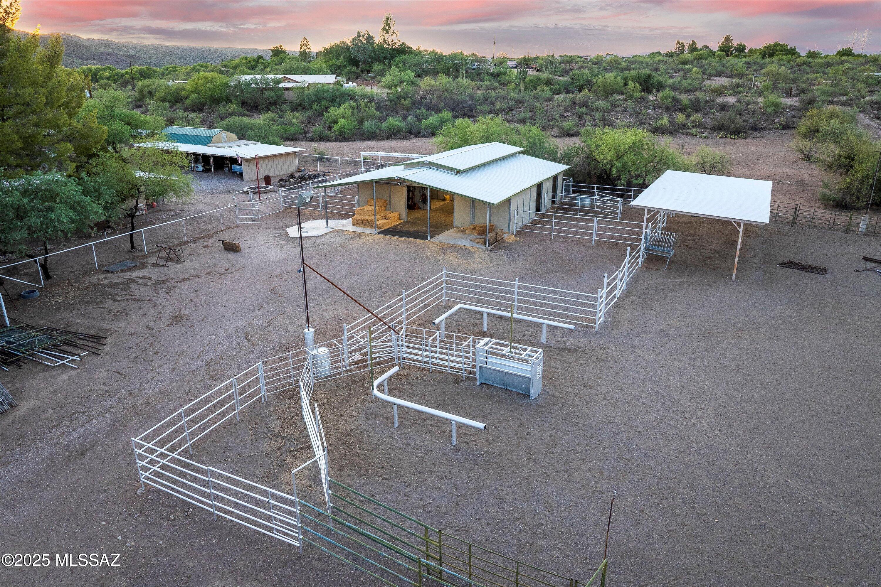 79520 E Putnam Street