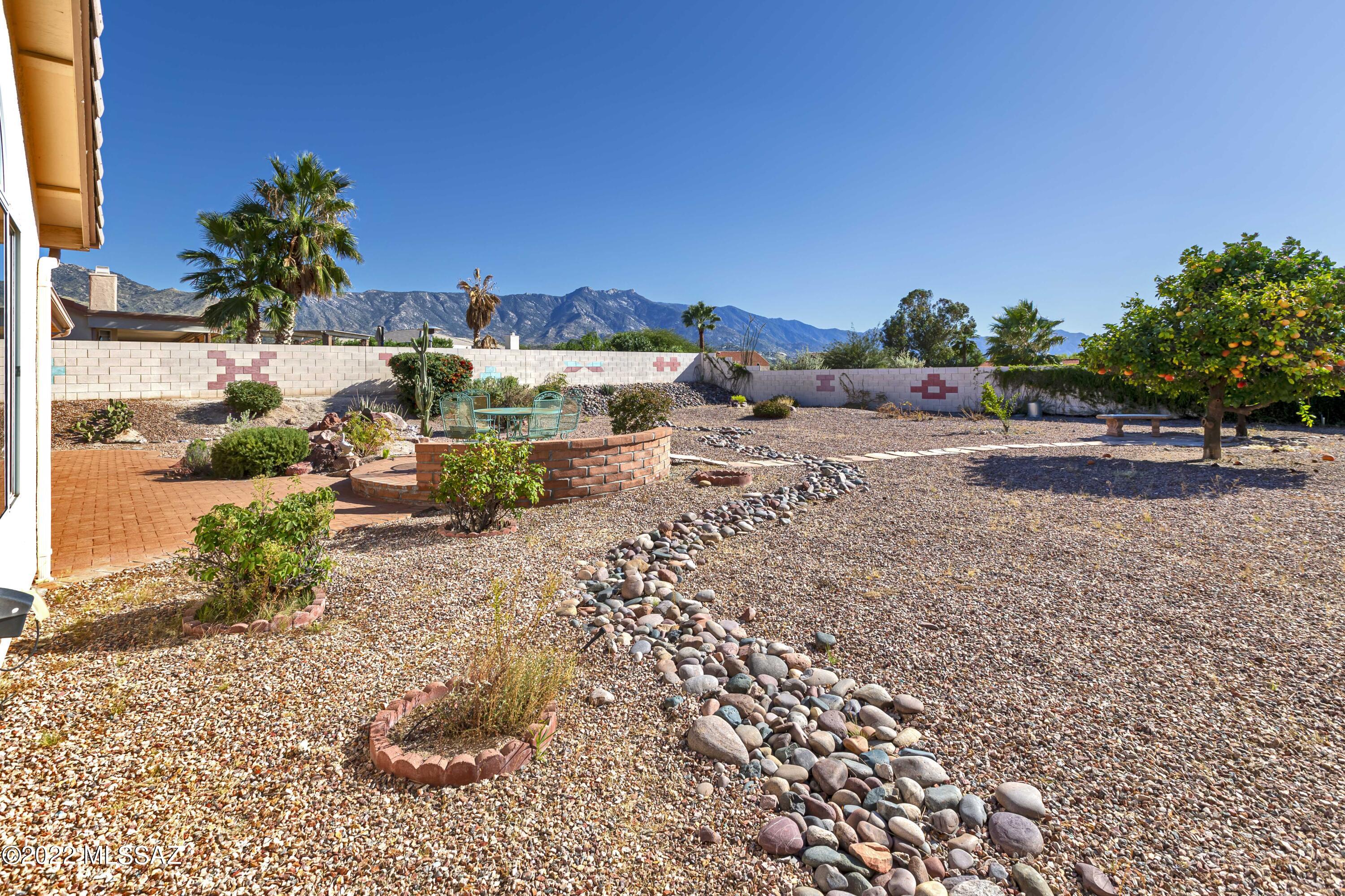 65685 E Rocky Trail Drive