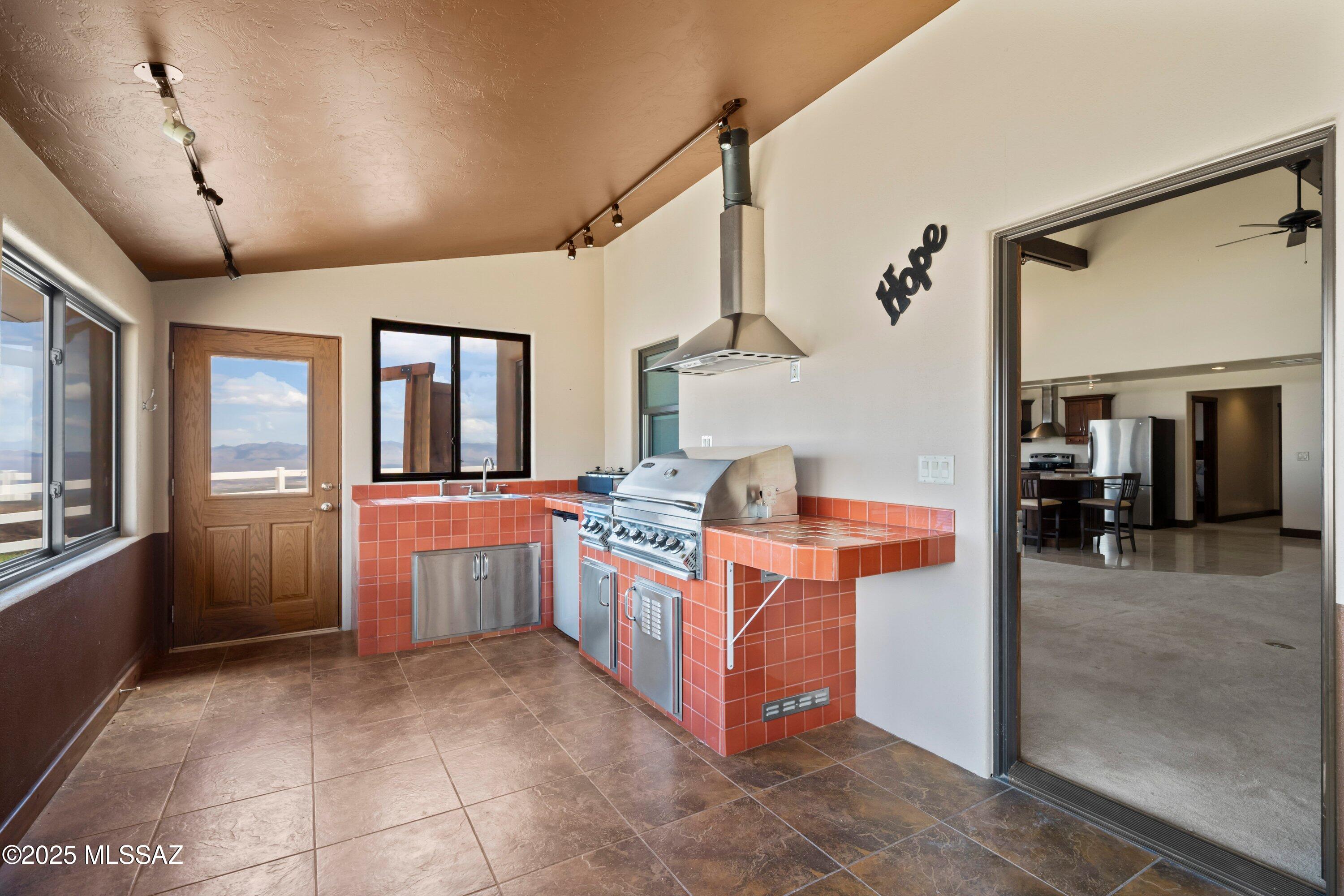 33351 S High Jinks Road