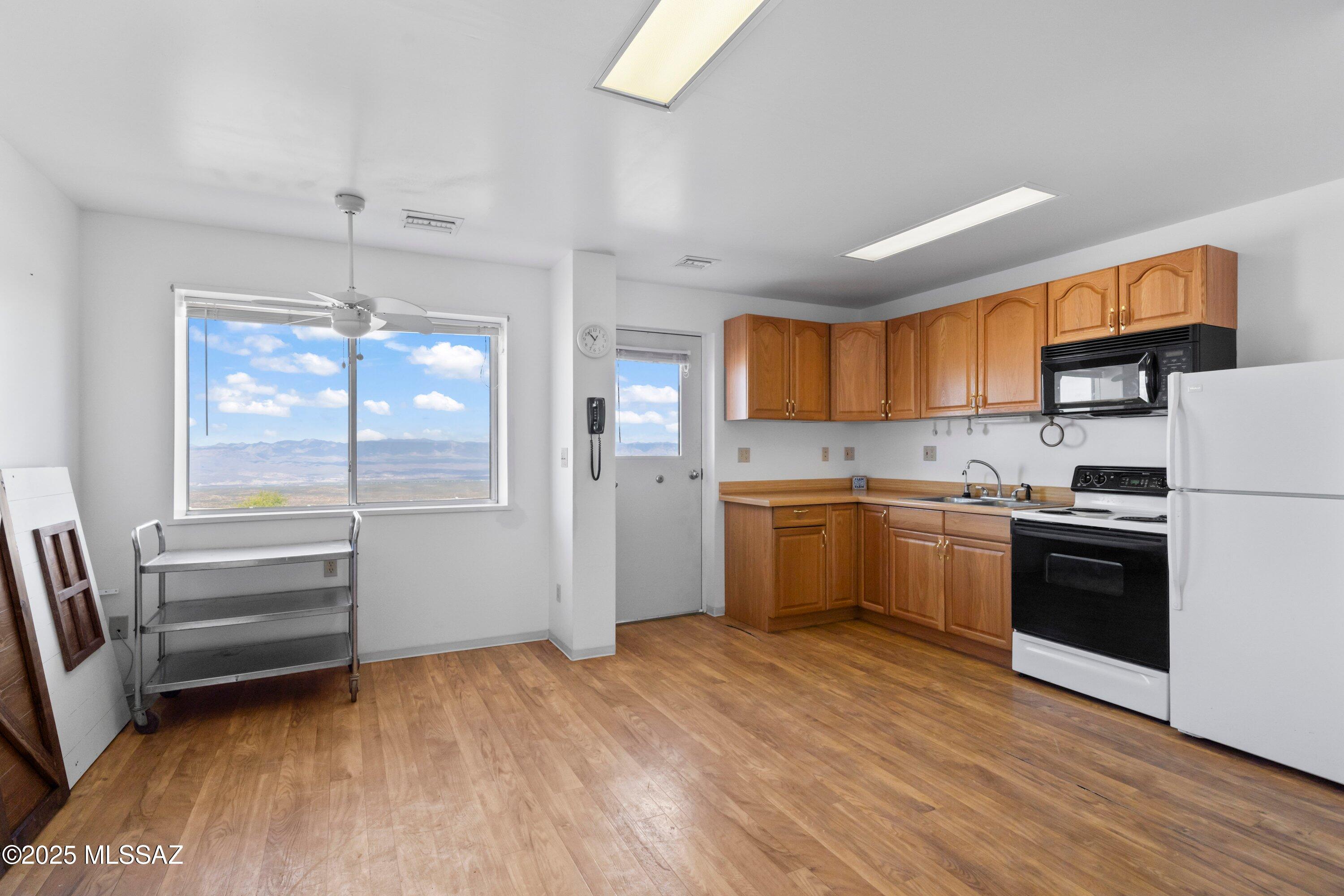 33351 S High Jinks Road