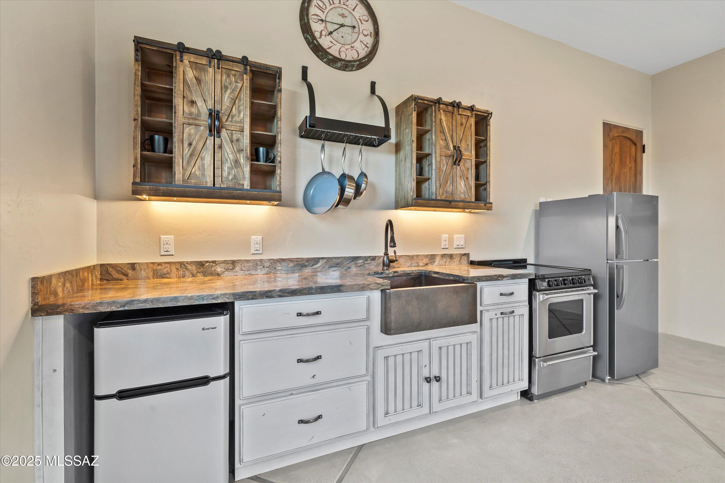 67848 E Madison Road