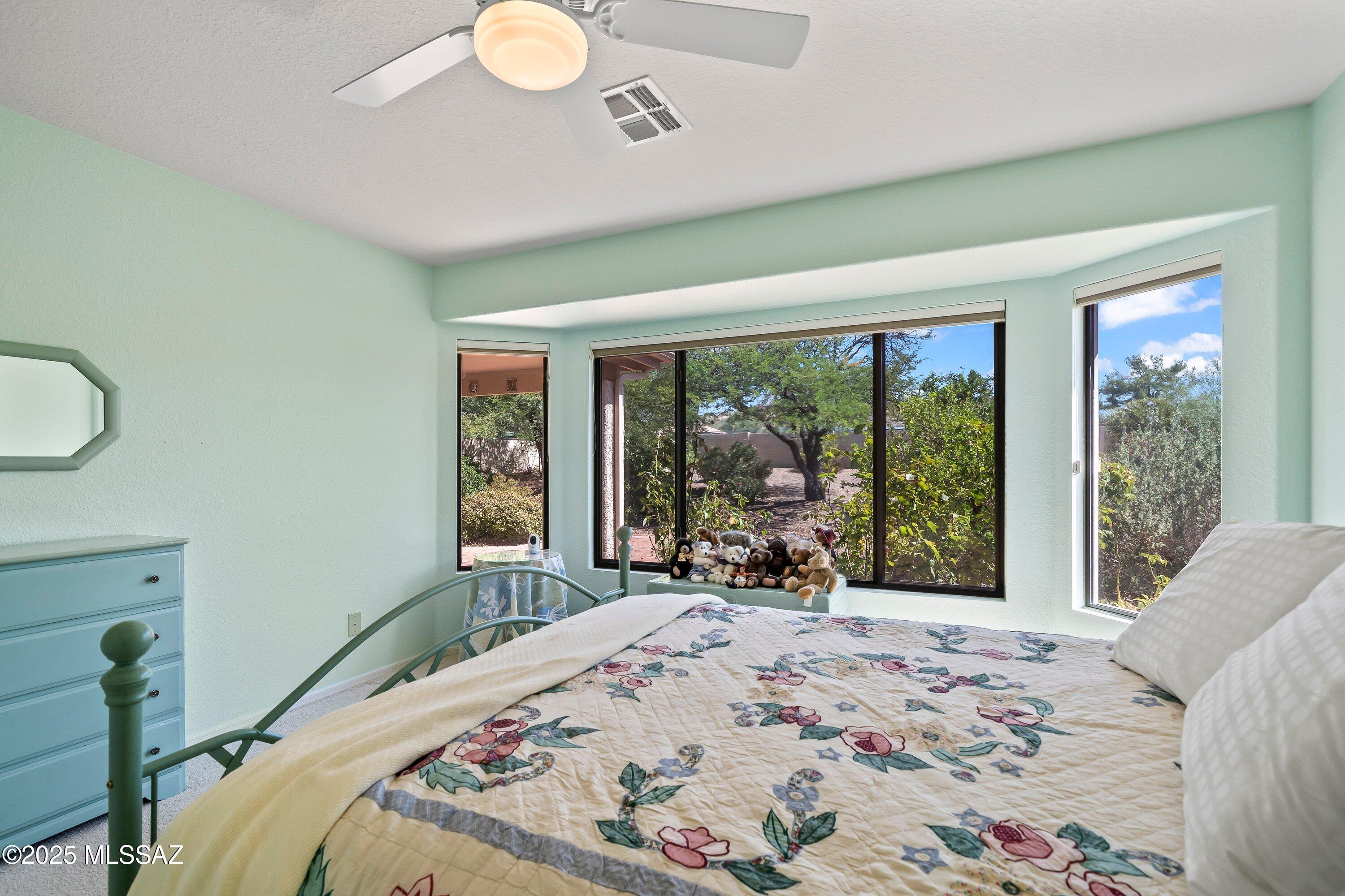 62654 E Flower Ridge Dr