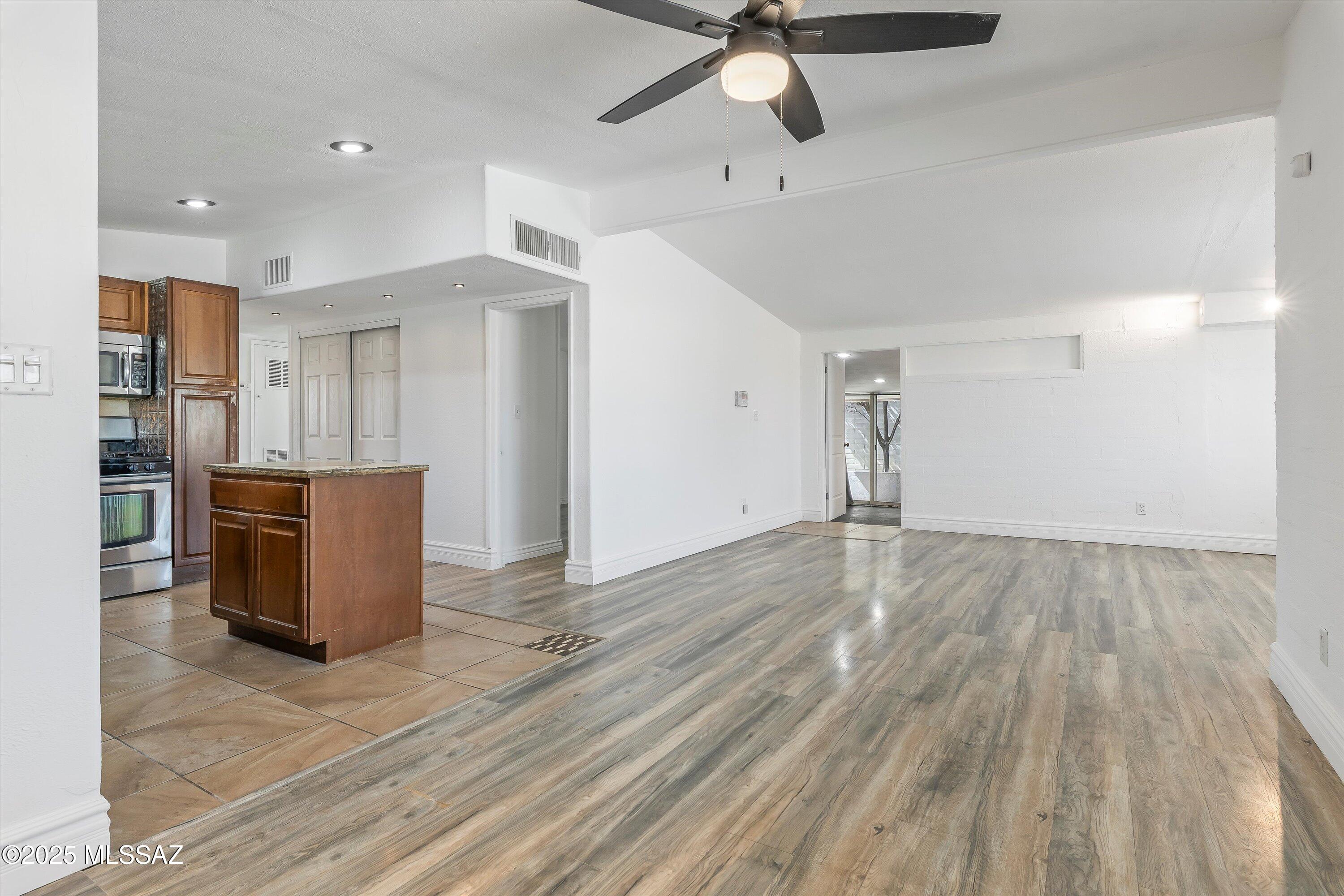 815 W 1st Avenue