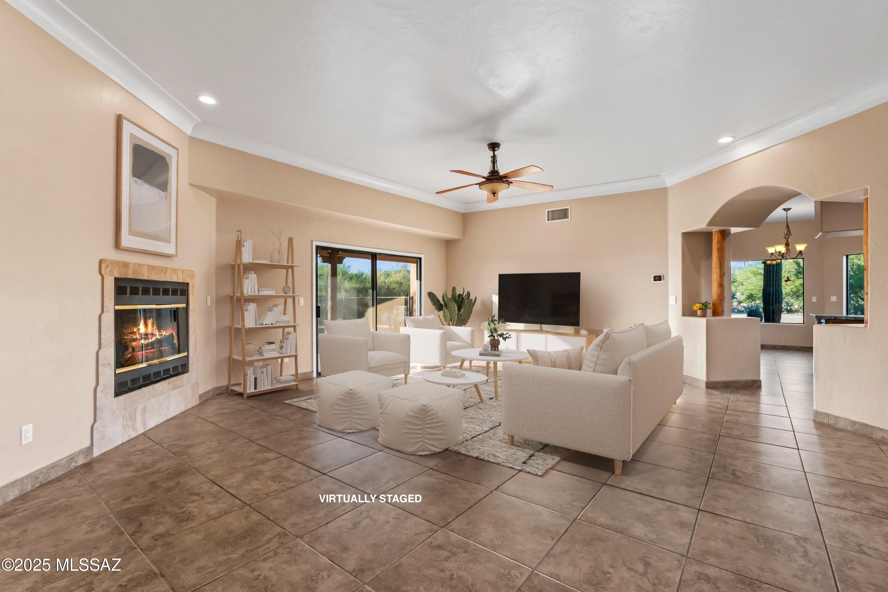 12801 N Kingair Drive