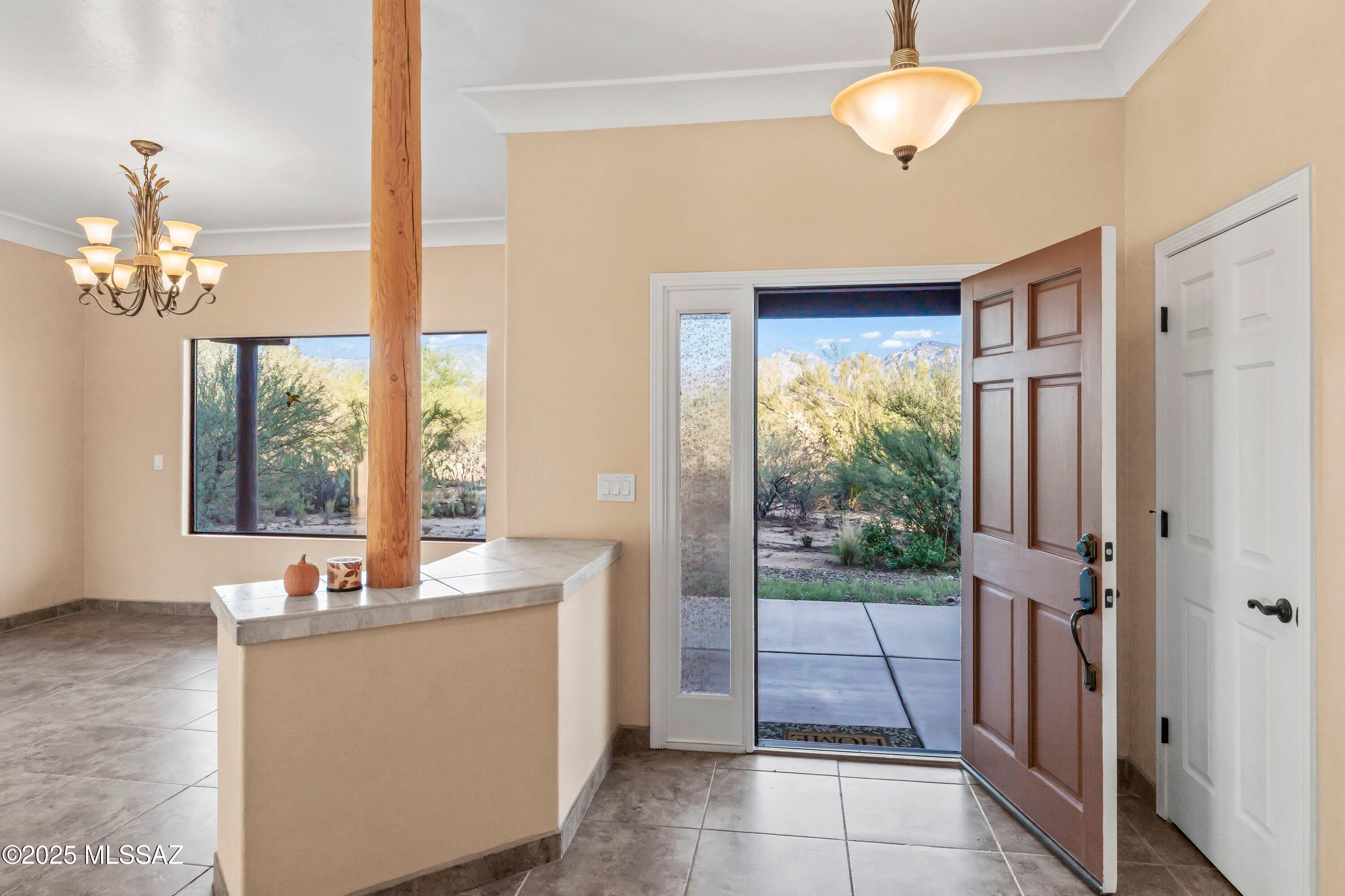 12801 N Kingair Drive