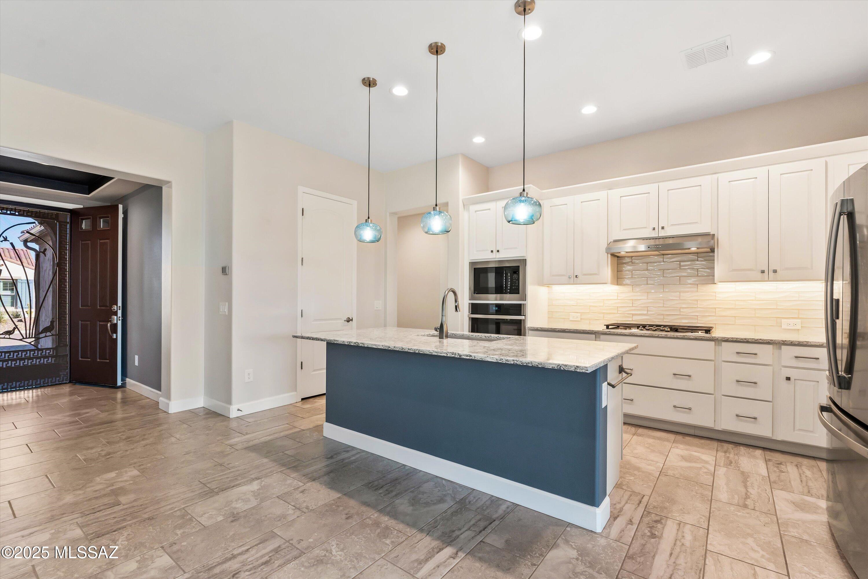 61659 E Marble Drive