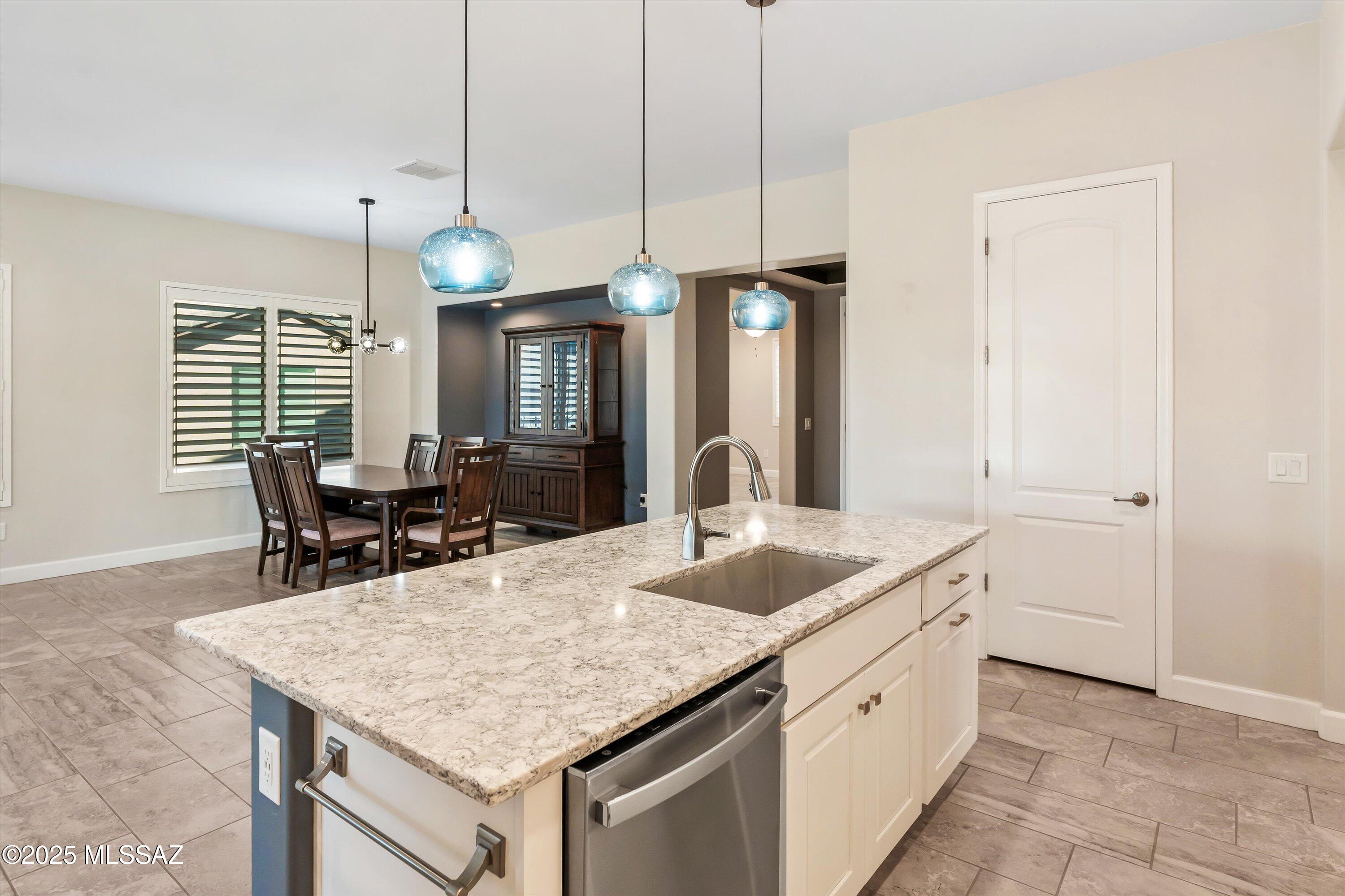 61659 E Marble Drive