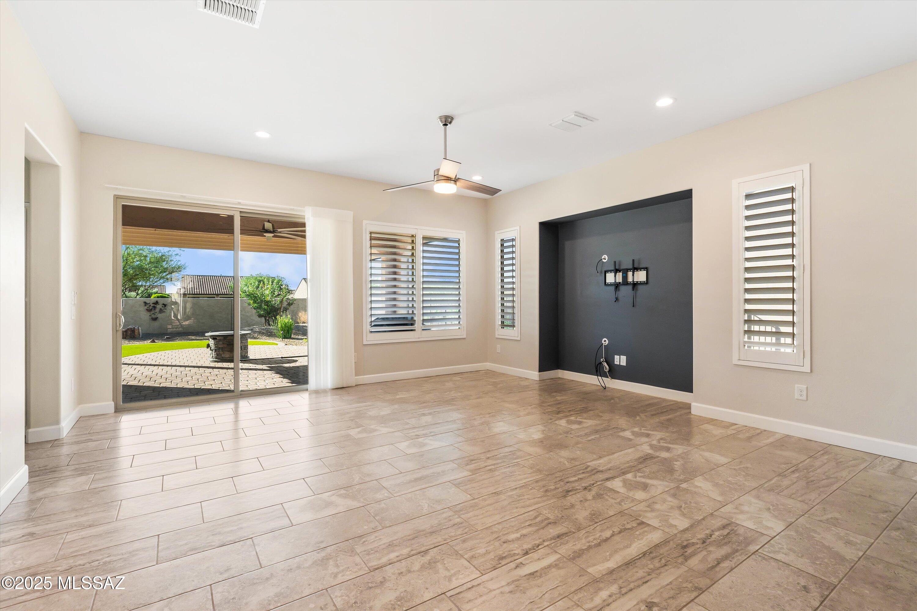 61659 E Marble Drive