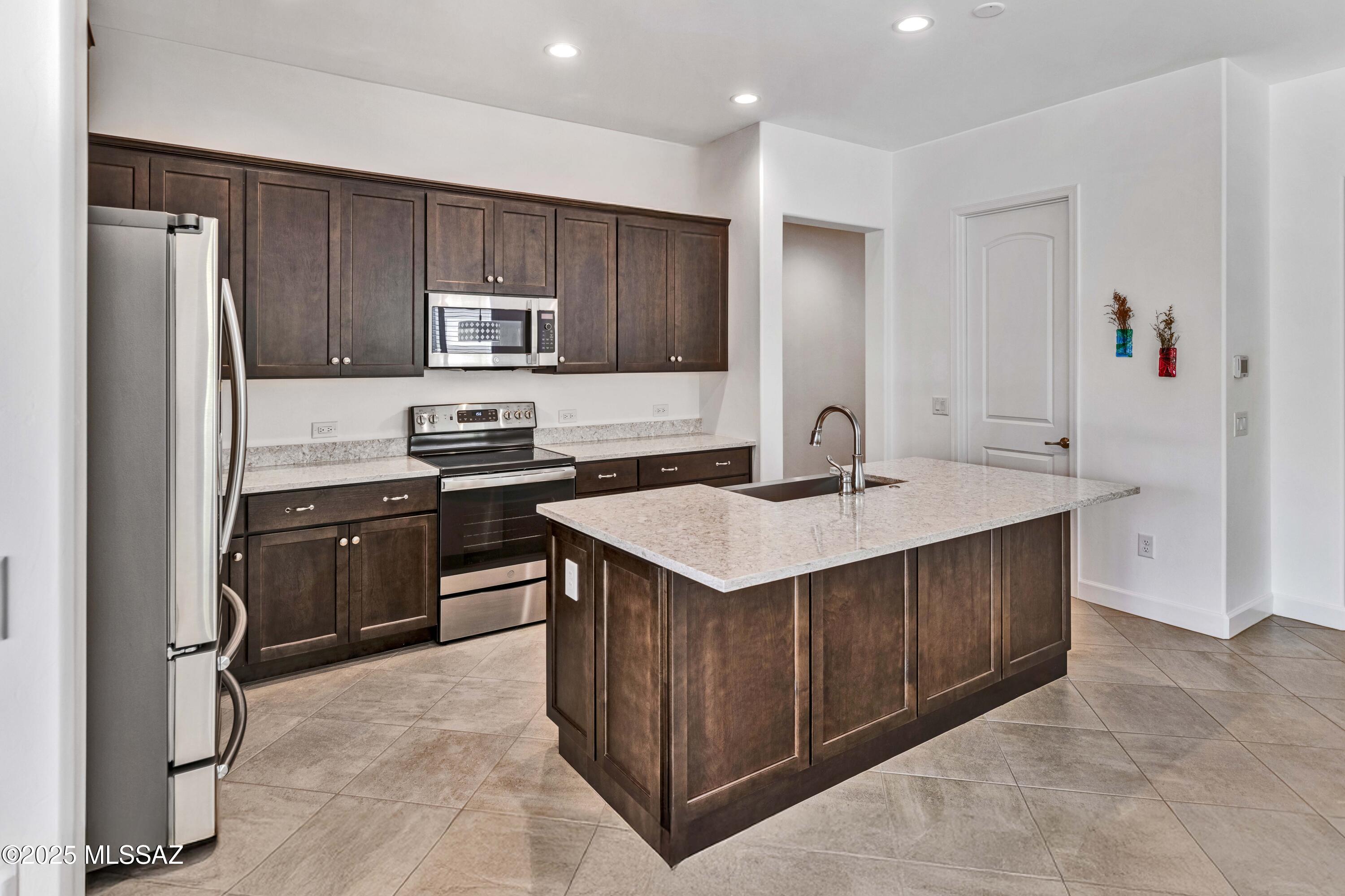 30654 S Chestnut Way