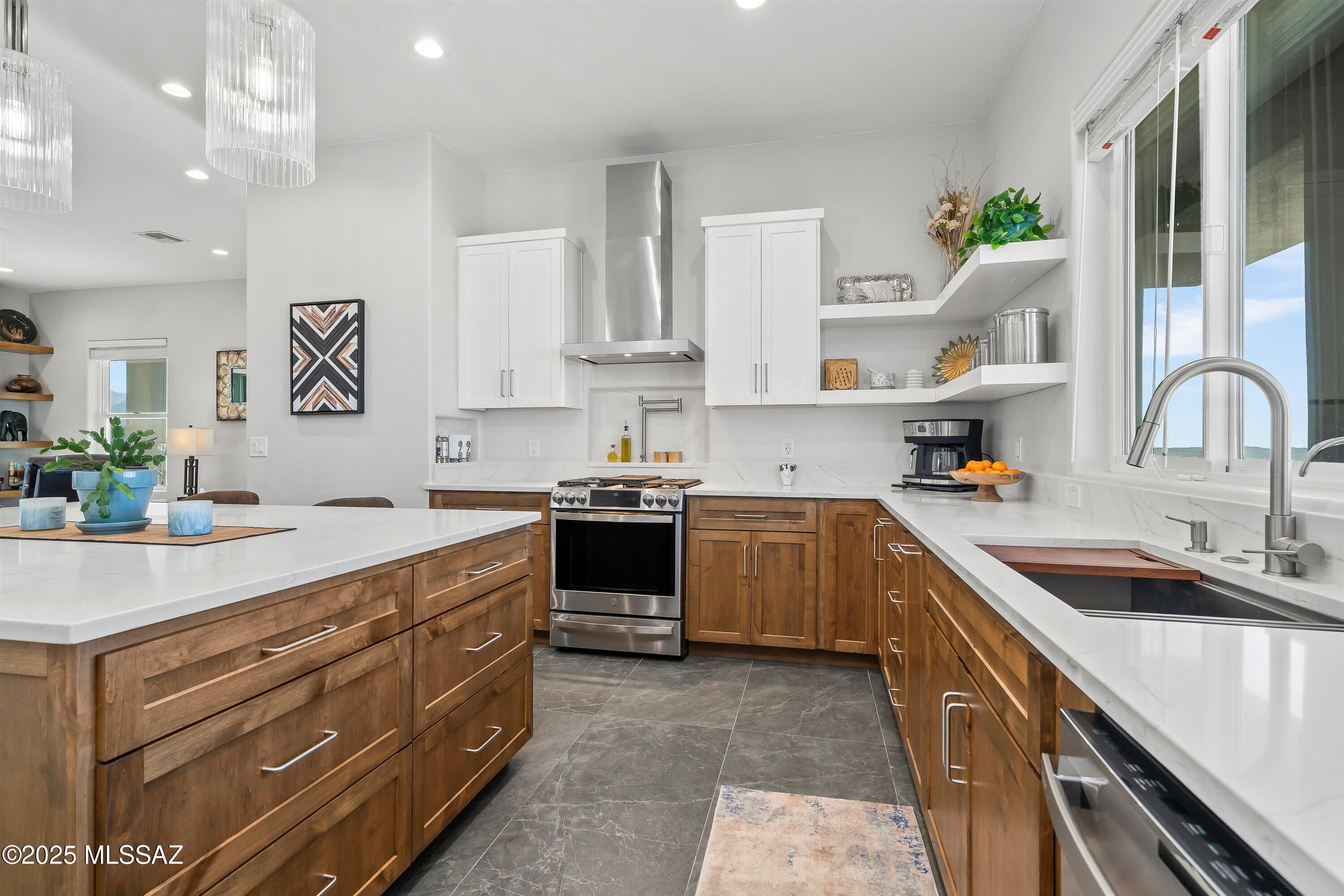 3465 W Linda Vista Road