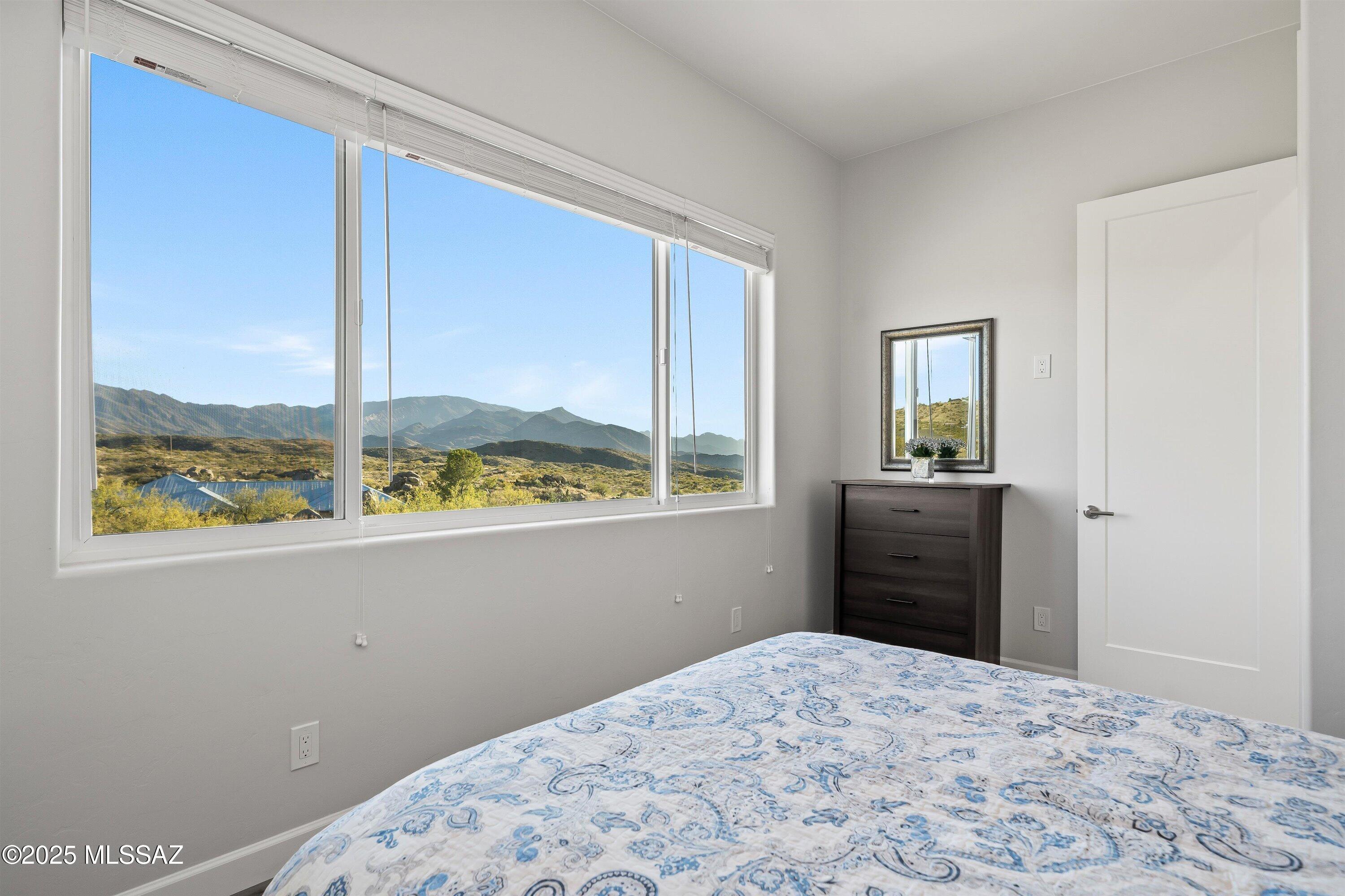 3465 W Linda Vista Road