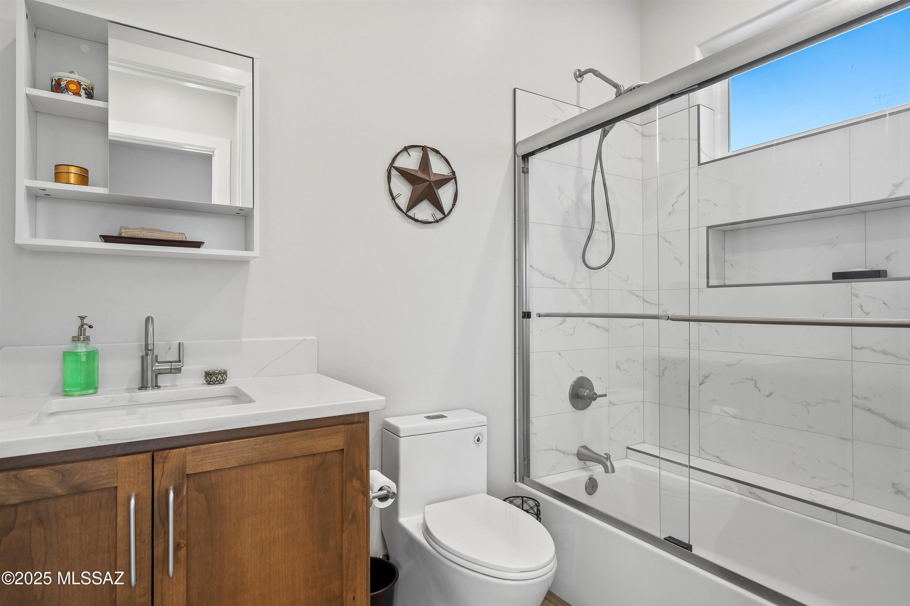 3465 W Linda Vista Road