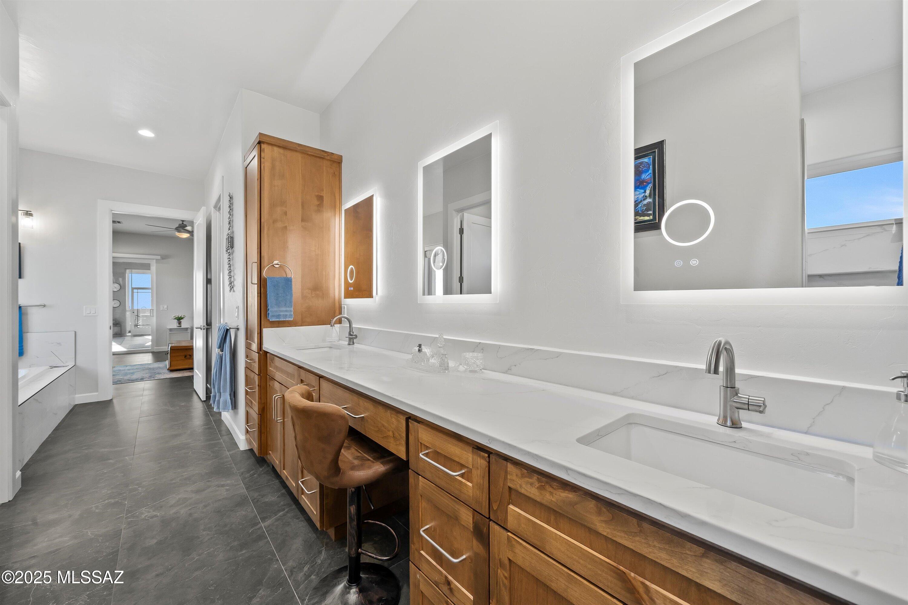 3465 W Linda Vista Road