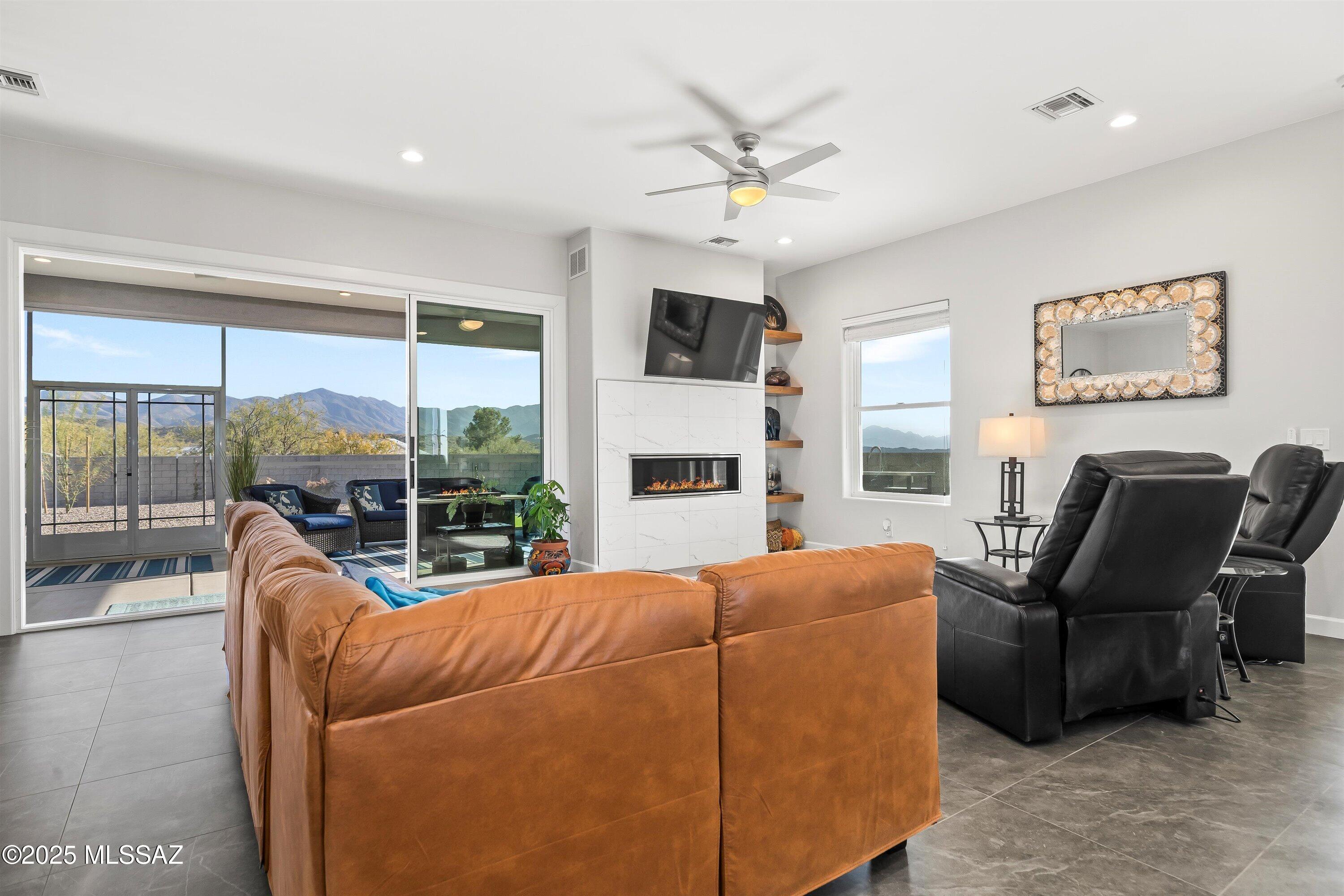 3465 W Linda Vista Road