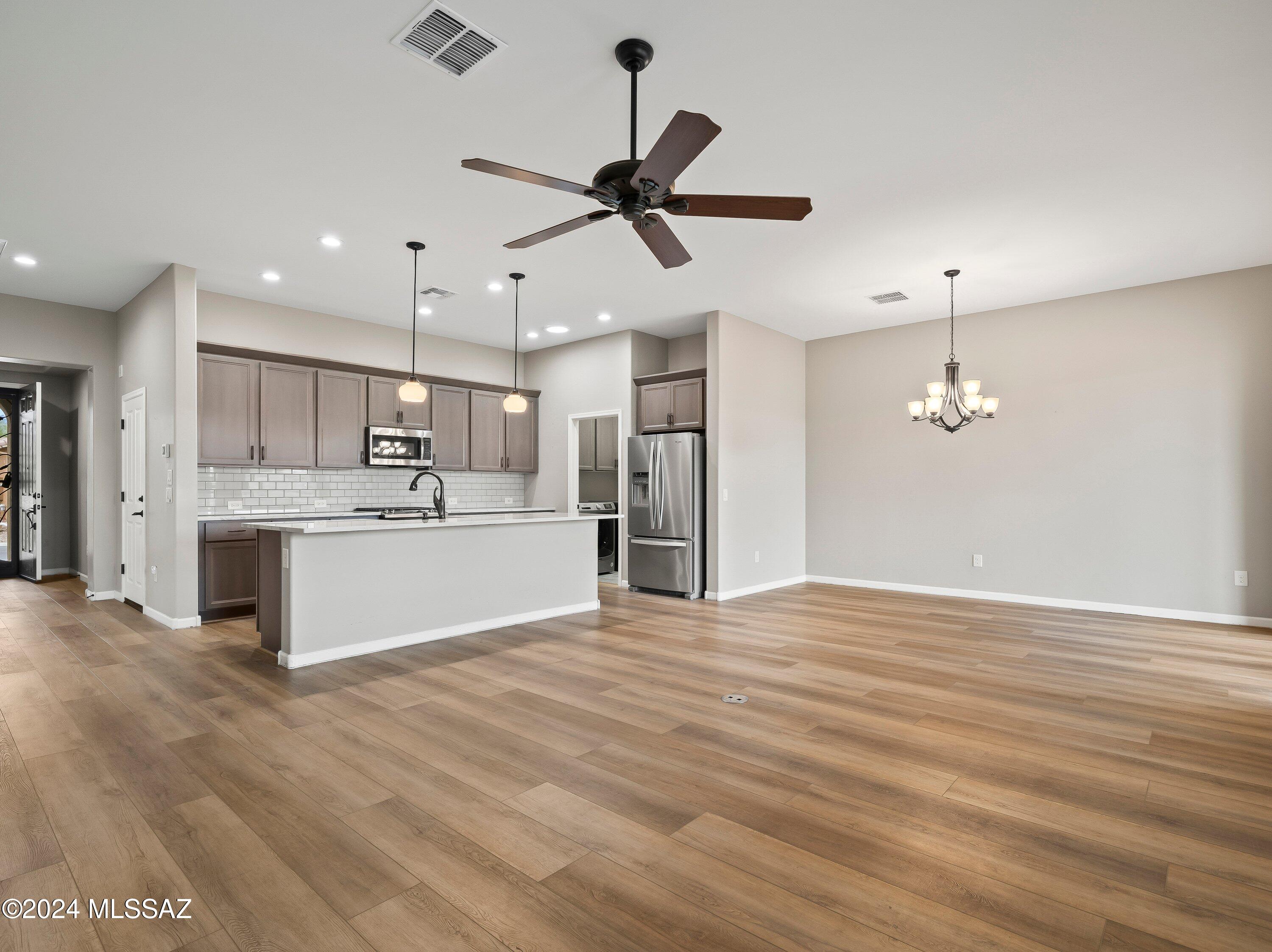 39474 S Summerwood Drive