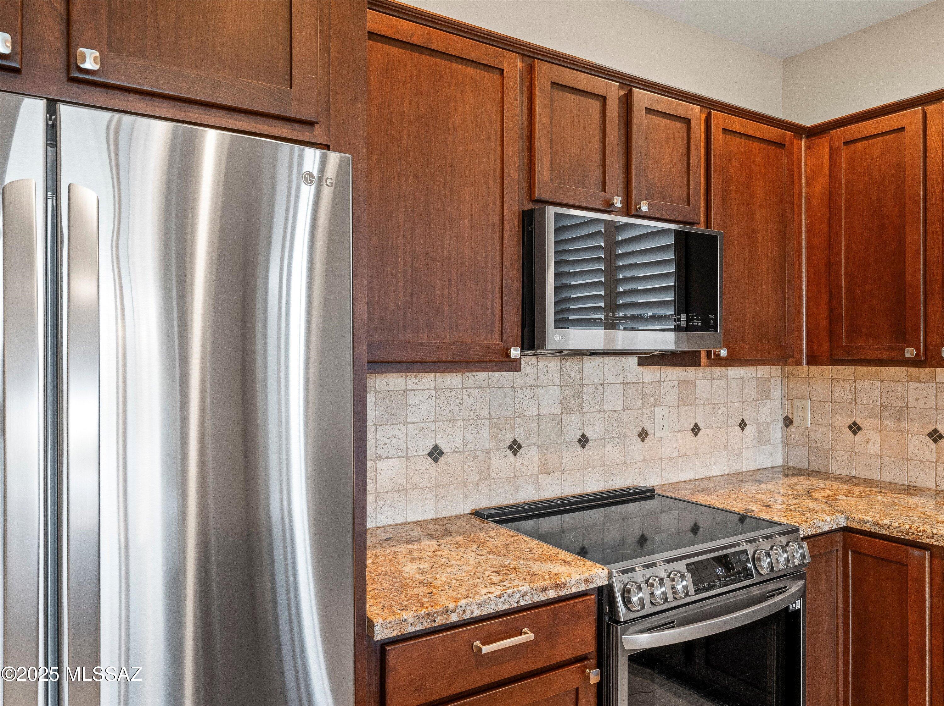 60368 E Arroyo Vista Drive