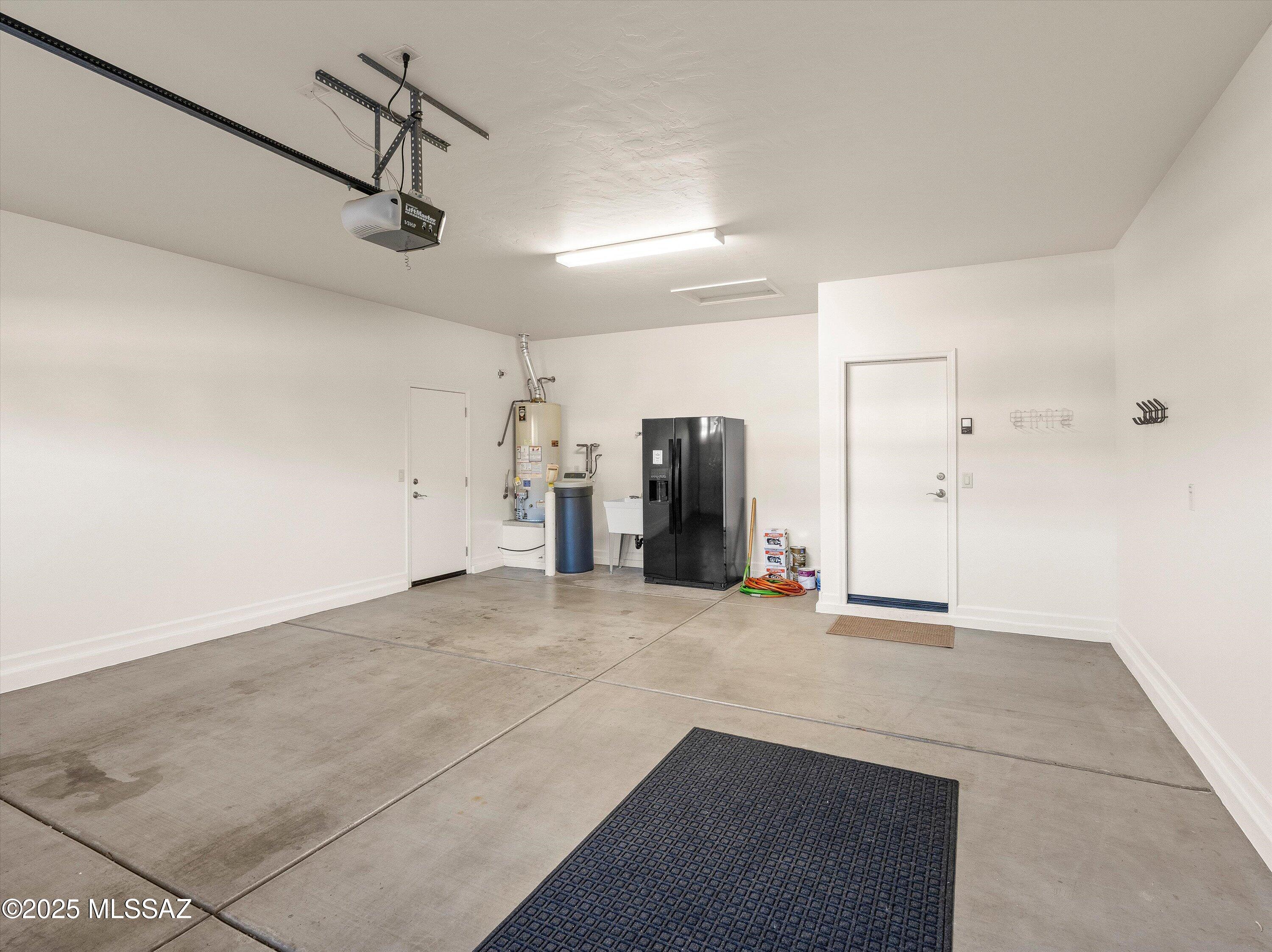 60368 E Arroyo Vista Drive