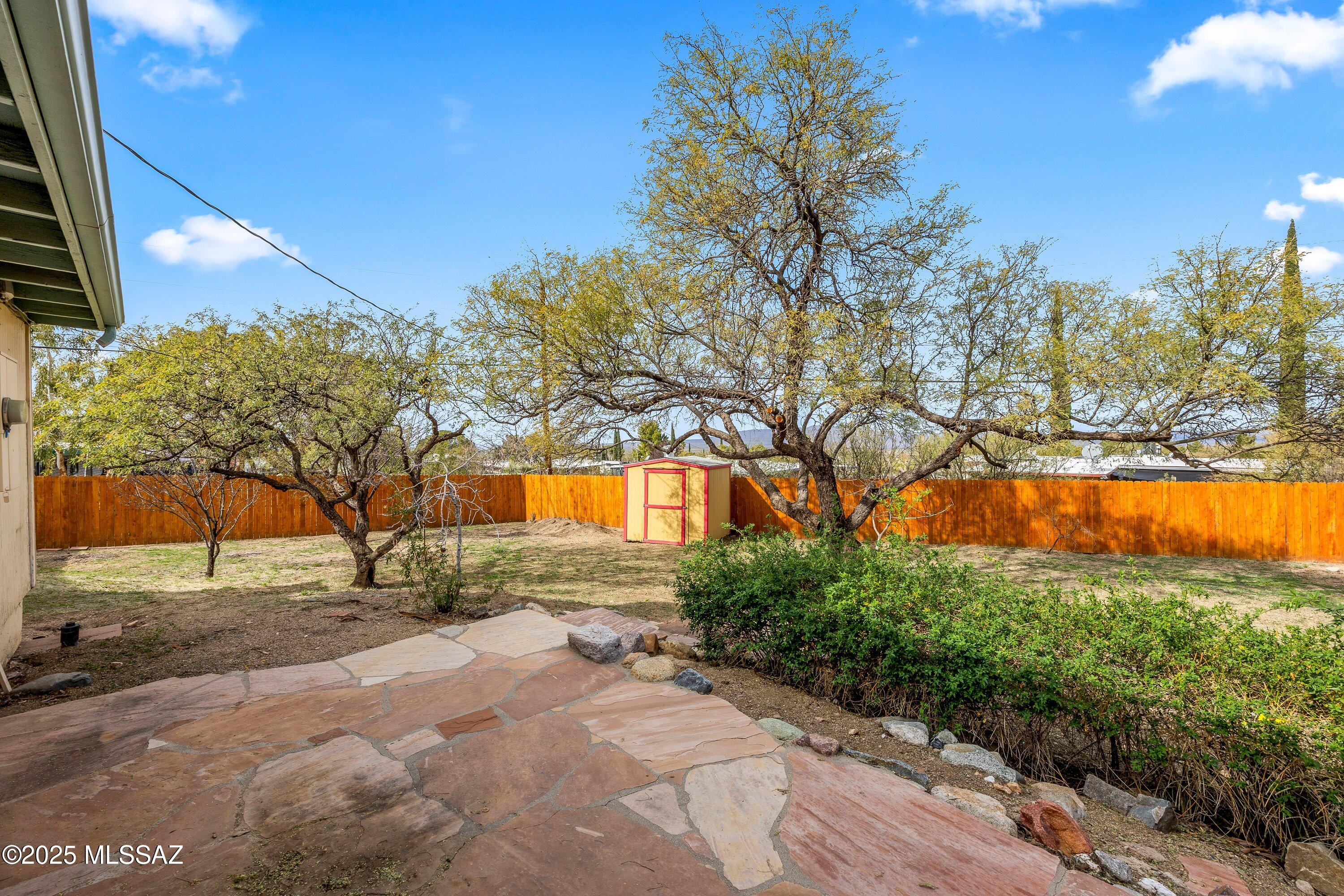 2020 W Paseo Redondo