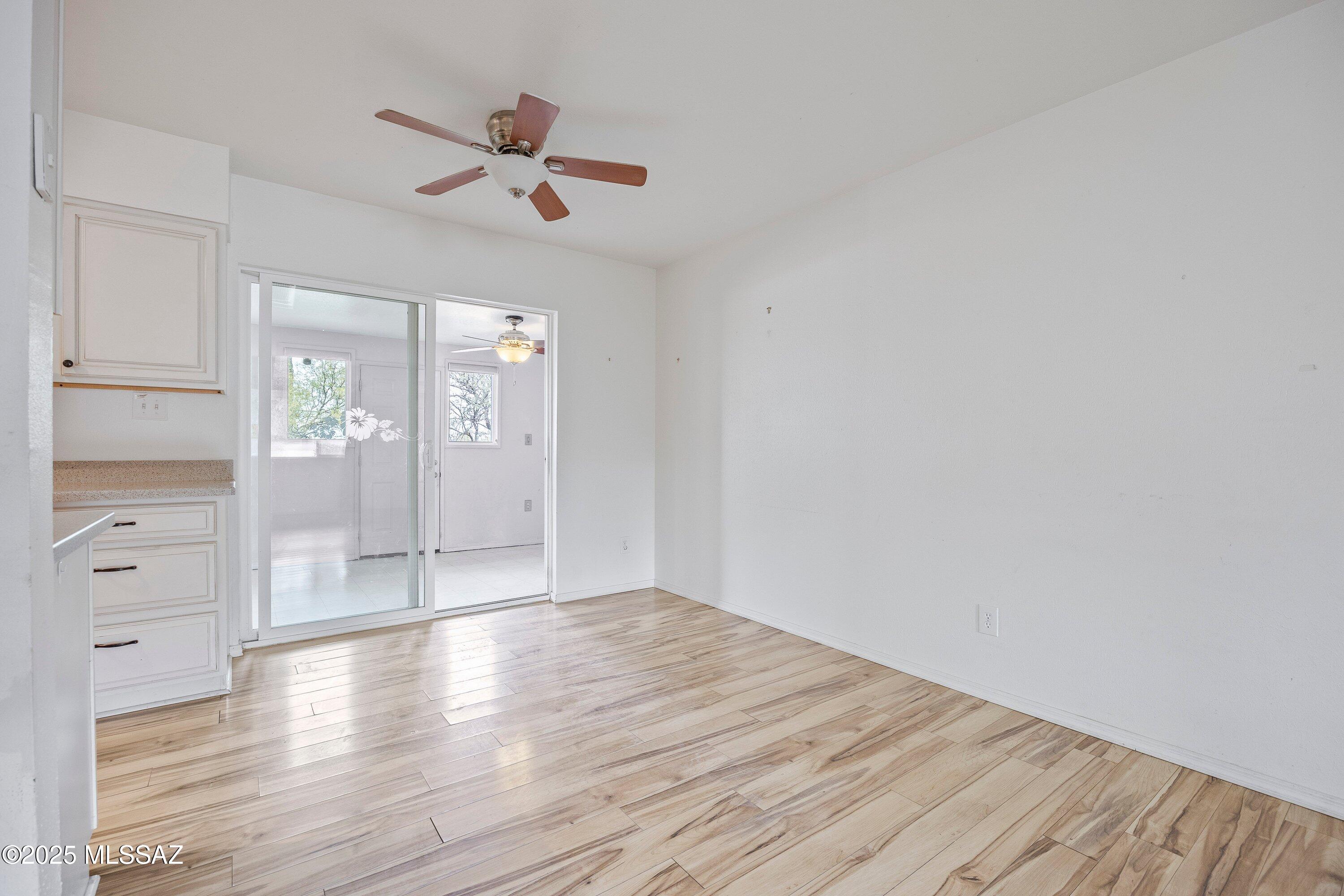 2020 W Paseo Redondo