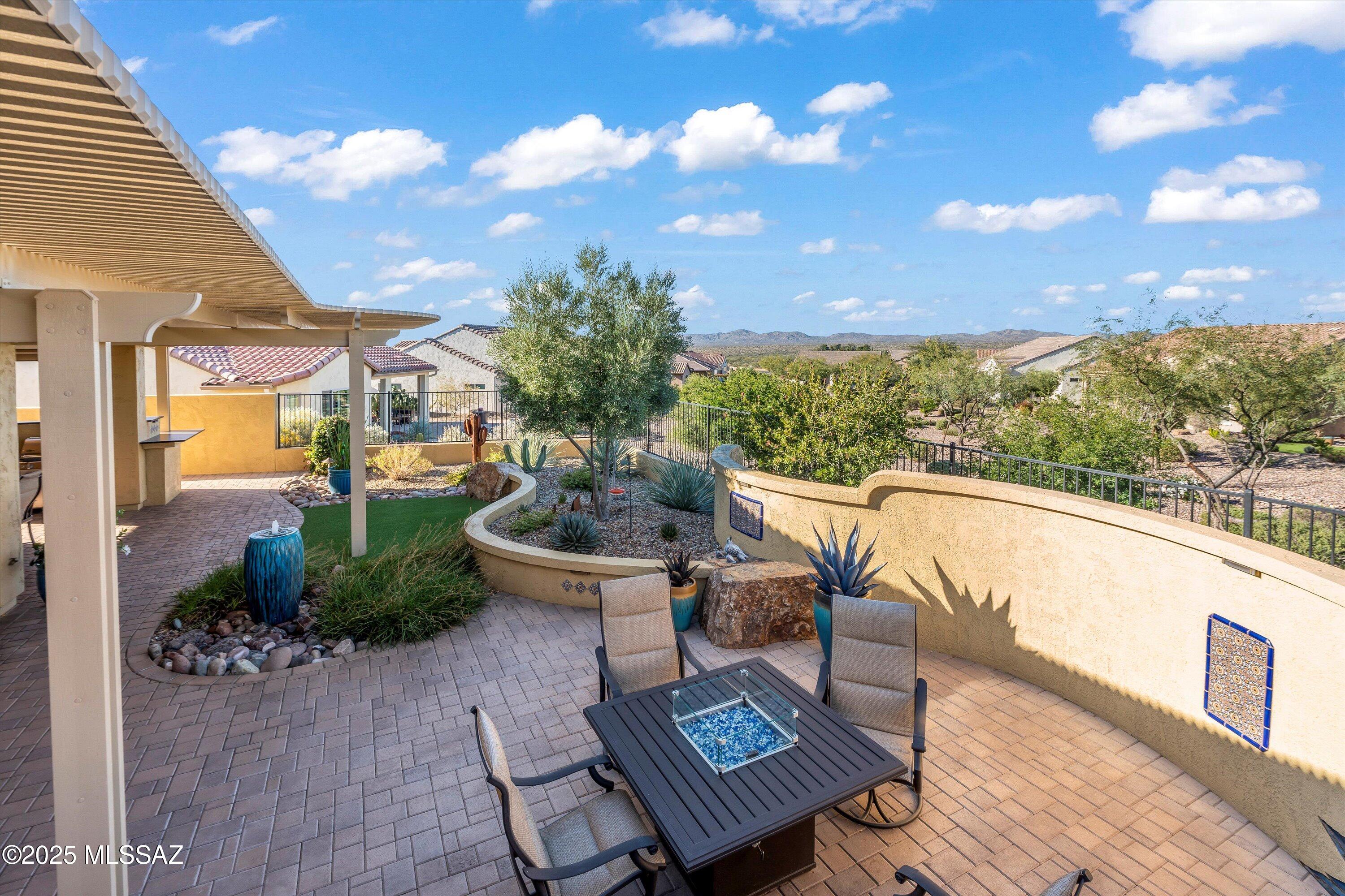 59894 E Pinyon Drive