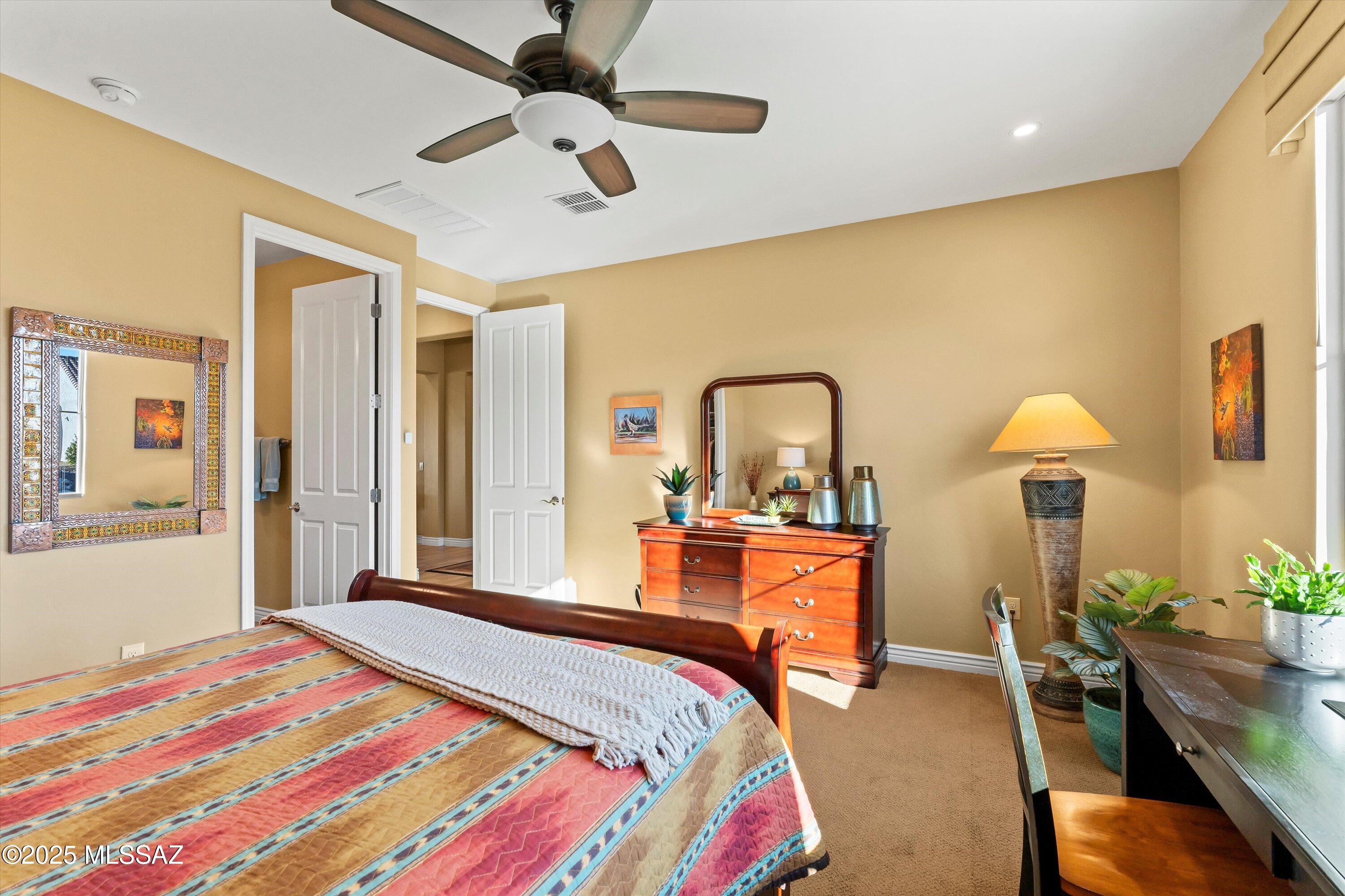 59894 E Pinyon Drive