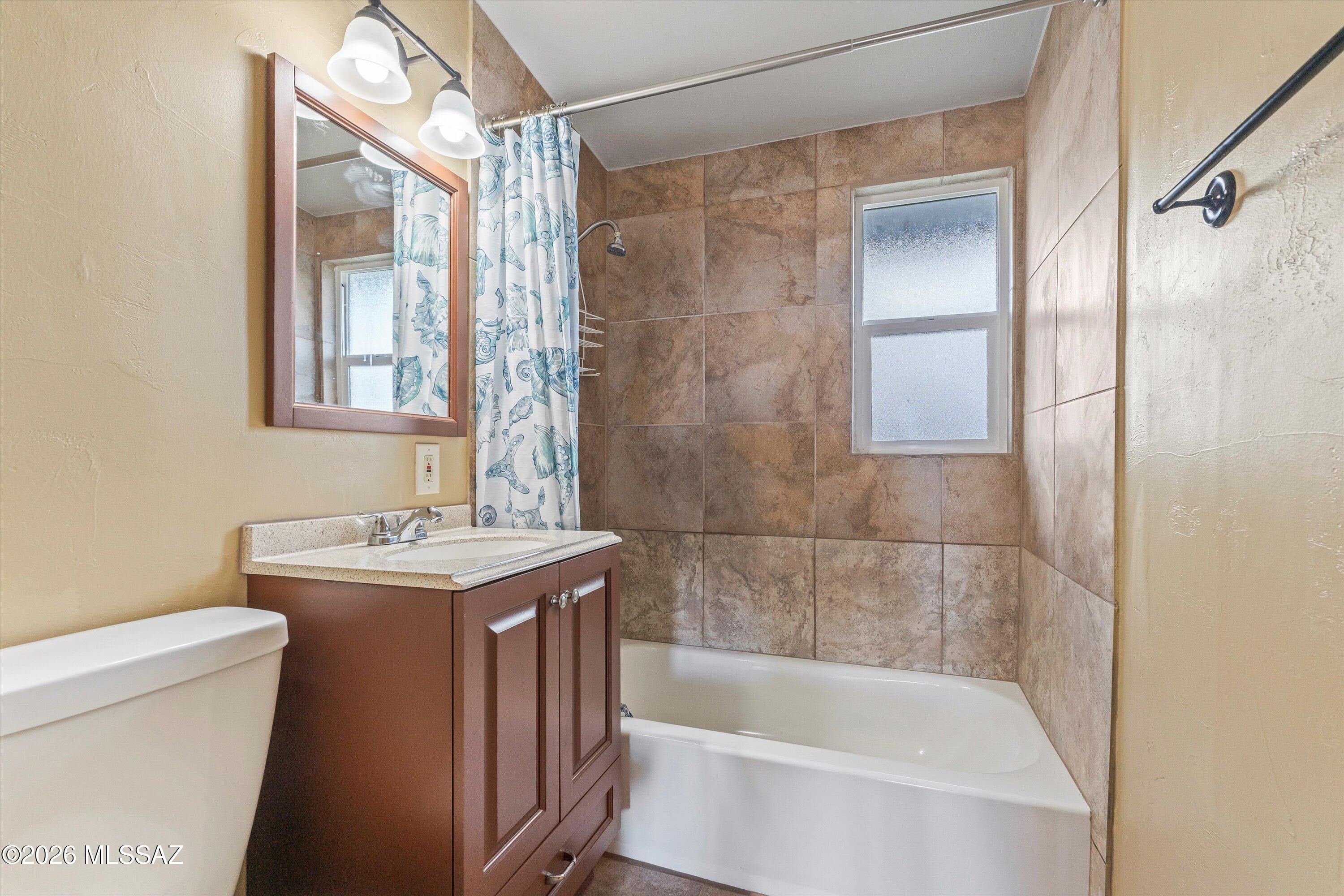 120 W Webb Drive