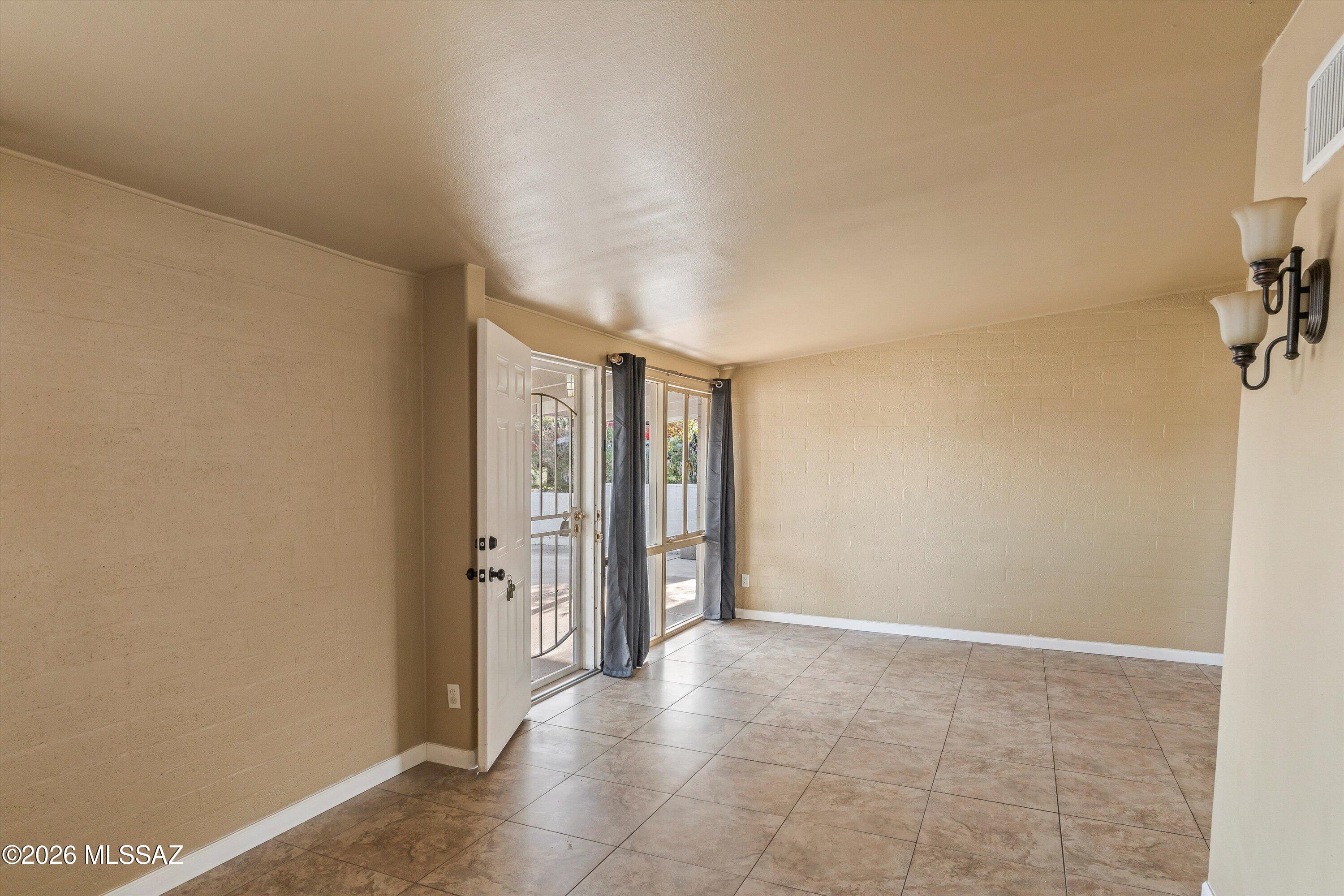 120 W Webb Drive