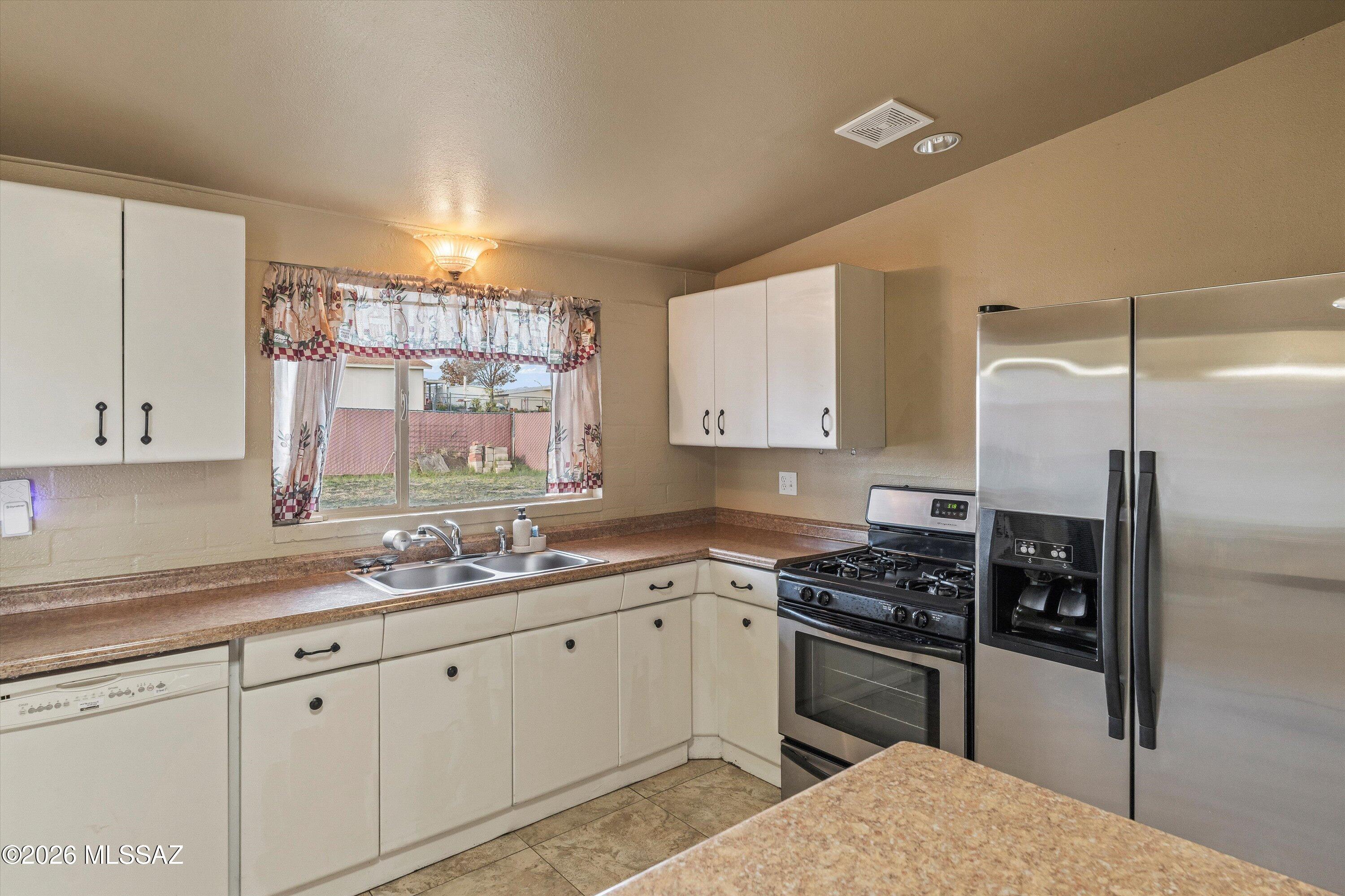 120 W Webb Drive