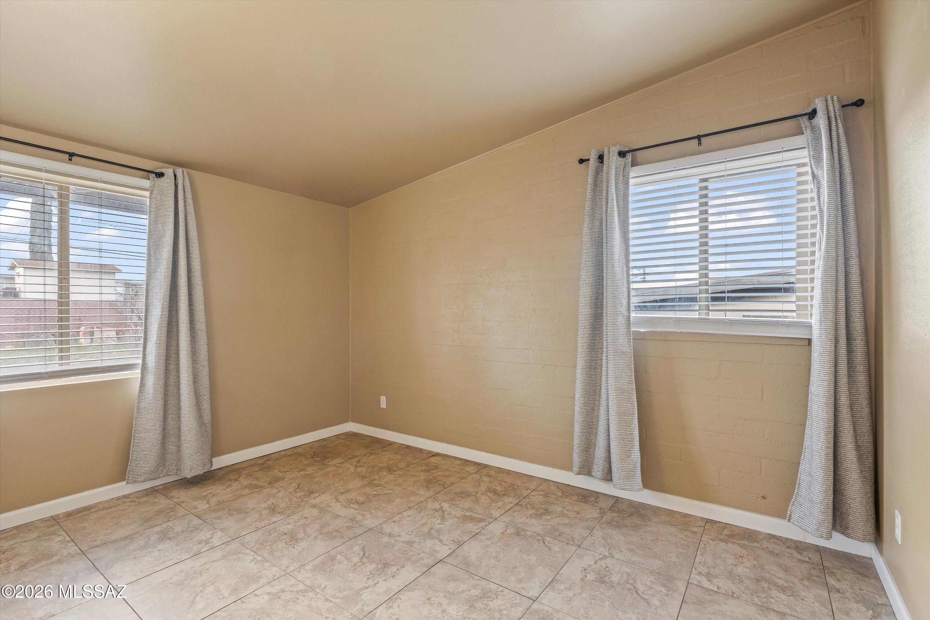 120 W Webb Drive