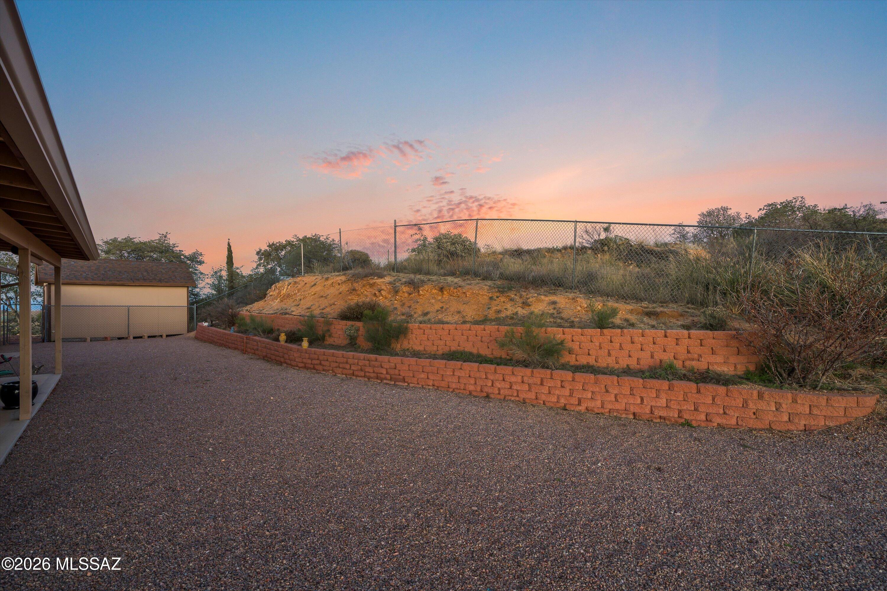 881 N Mountain View Drive