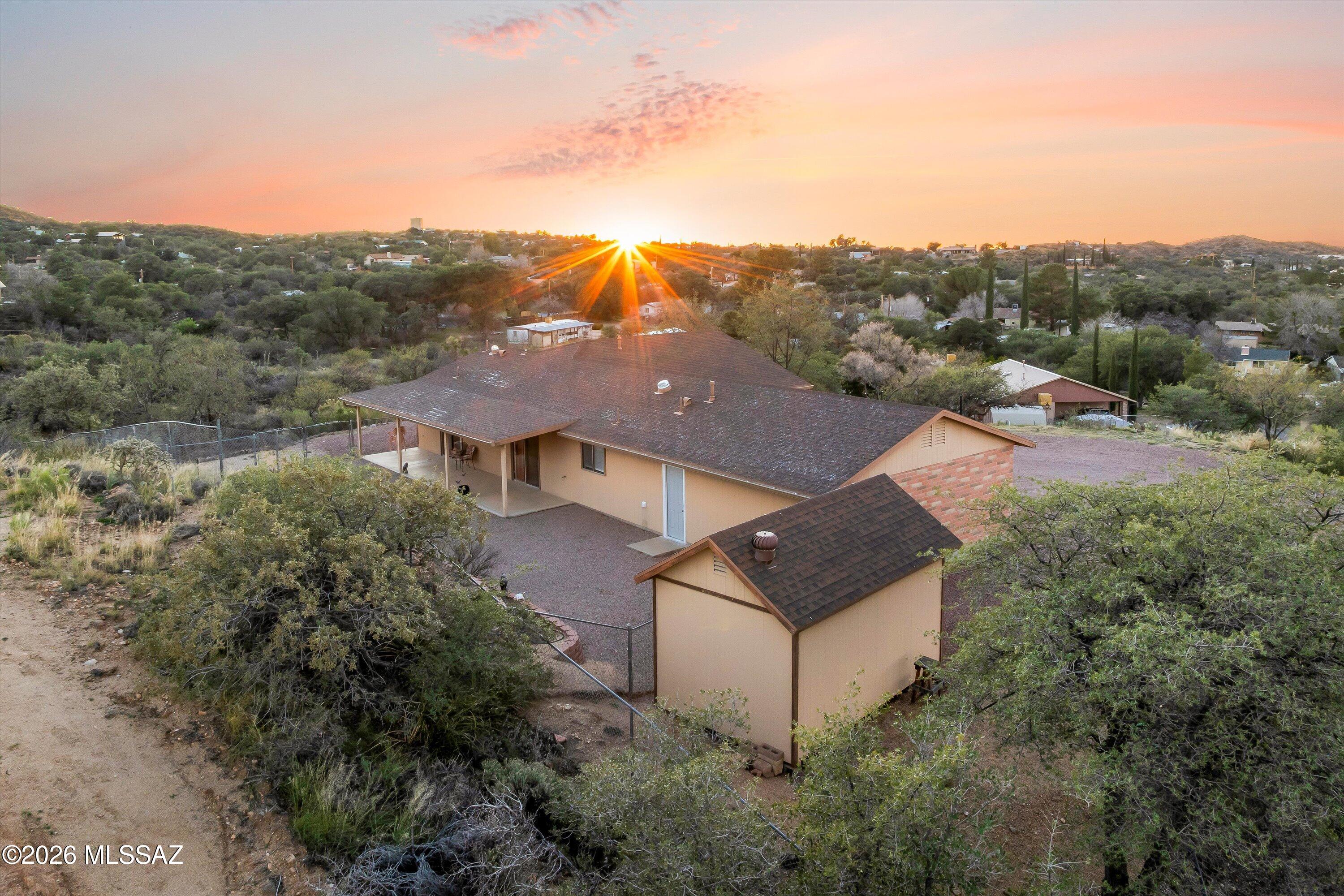 881 N Mountain View Drive