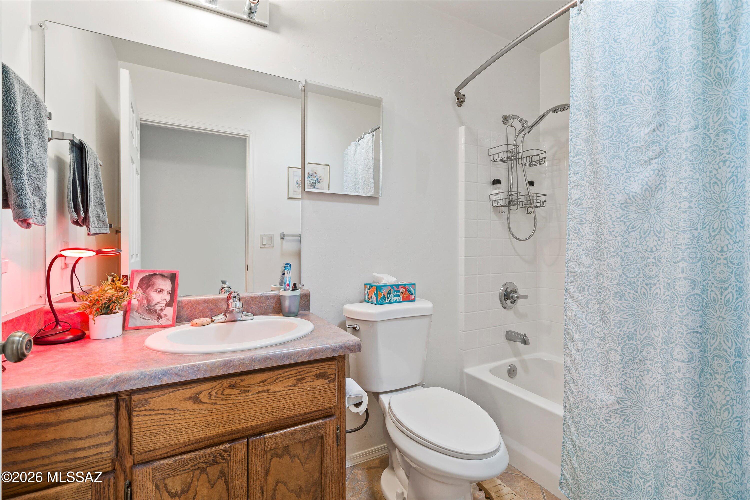 881 N Mountain View Drive