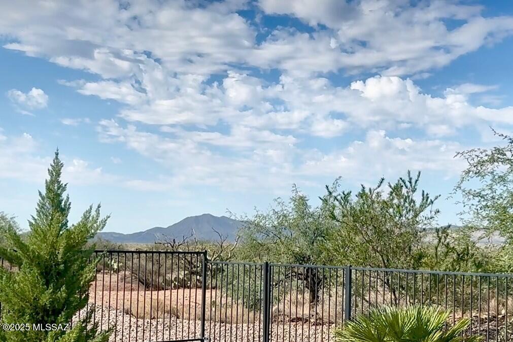 32570 S Cattle Trail