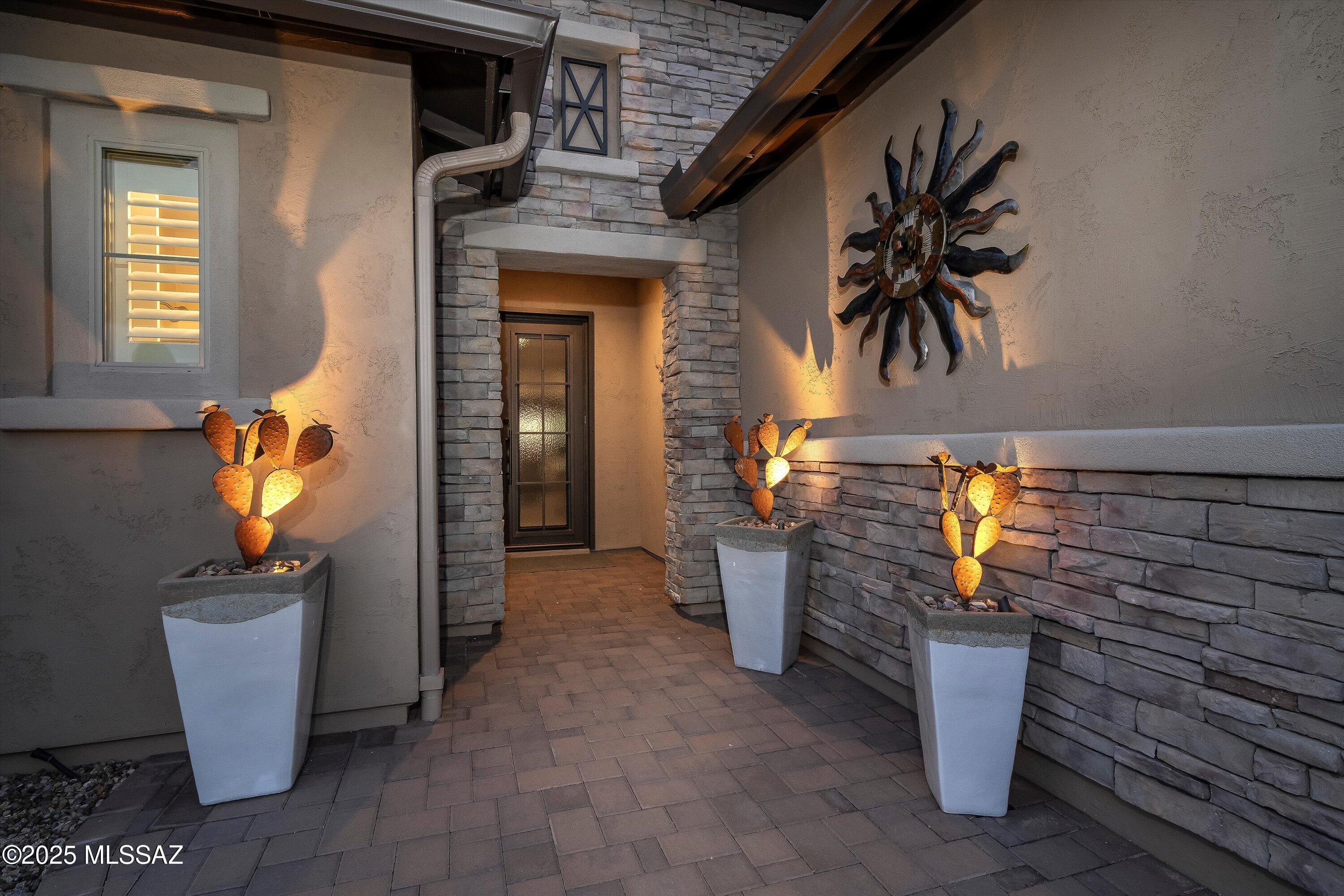 32570 S Cattle Trail