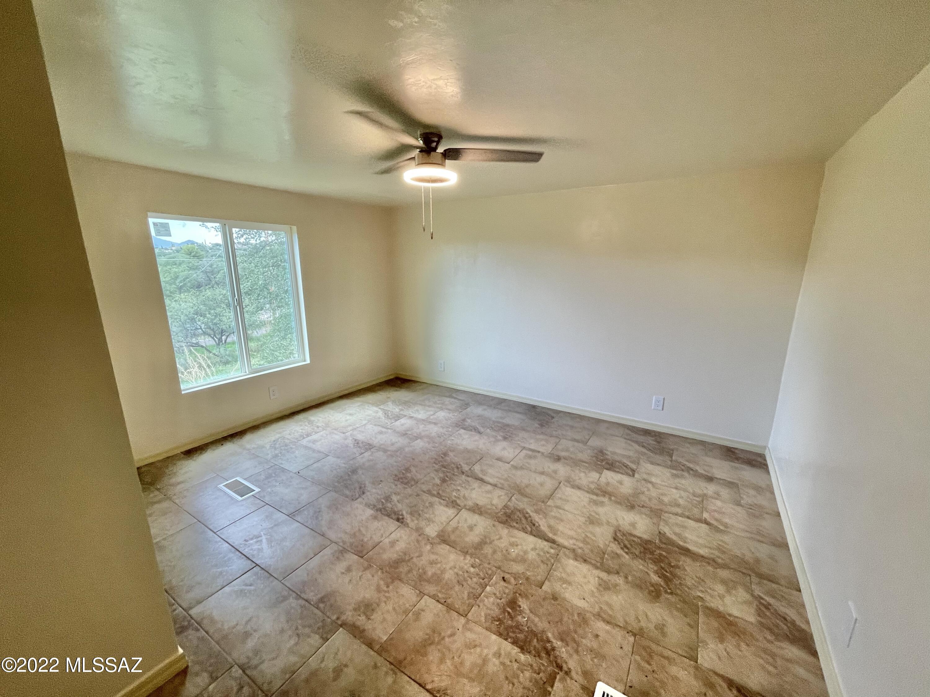 1551 N Sunset Point Drive