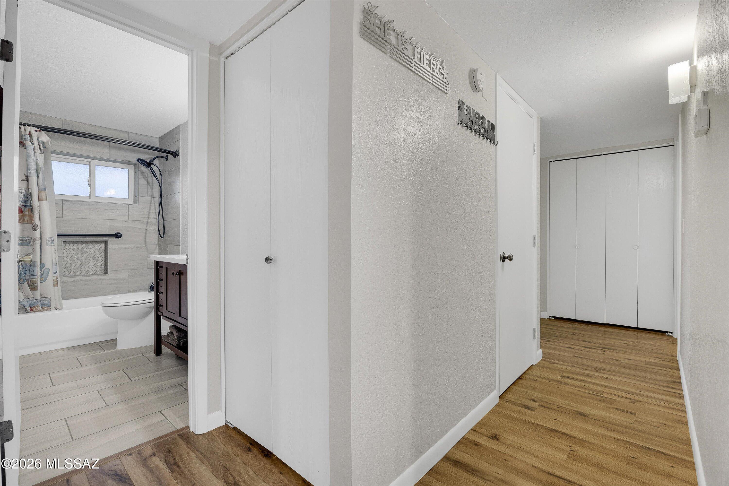 975 N Evergreen Drive