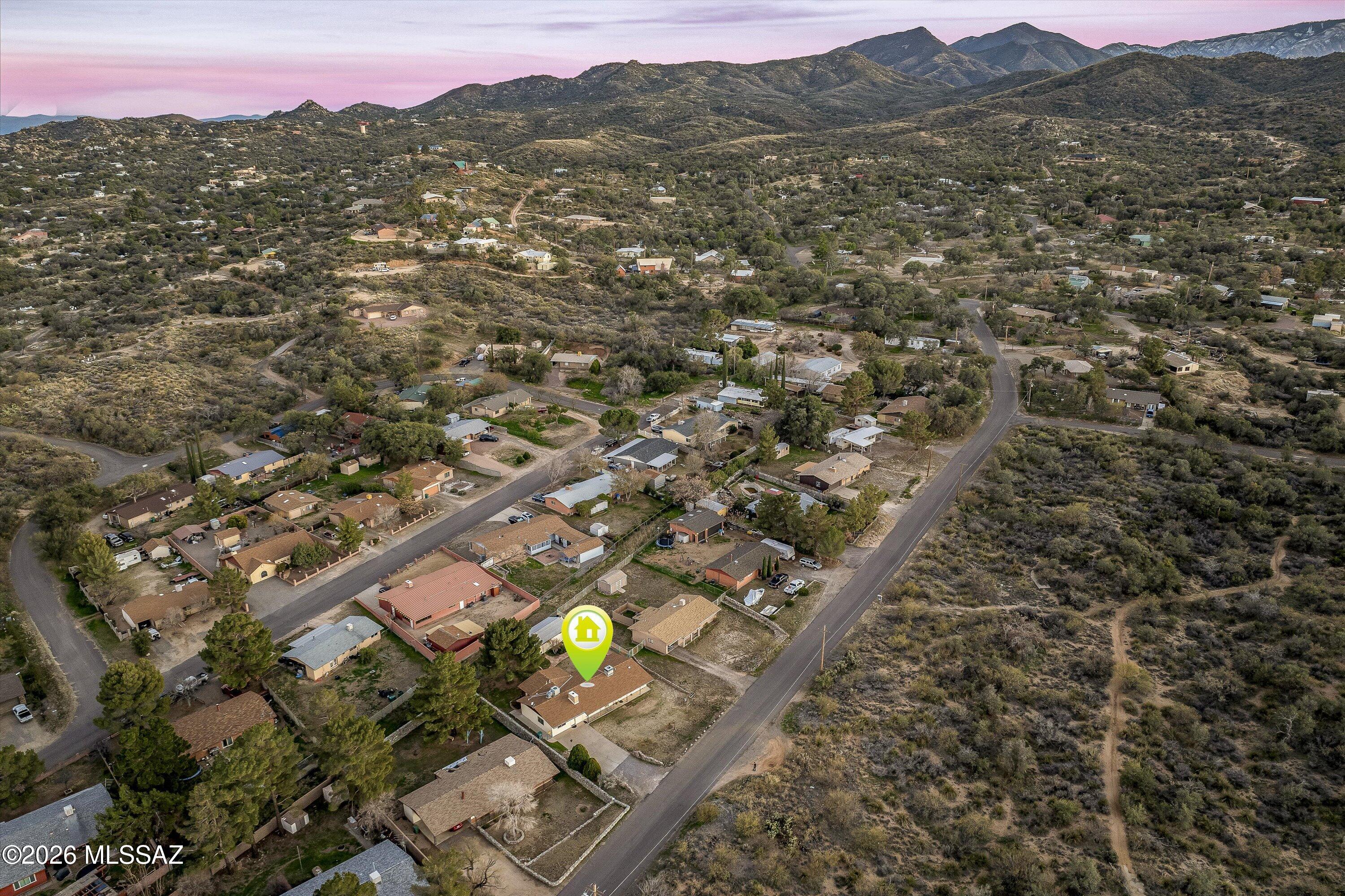 975 N Evergreen Drive