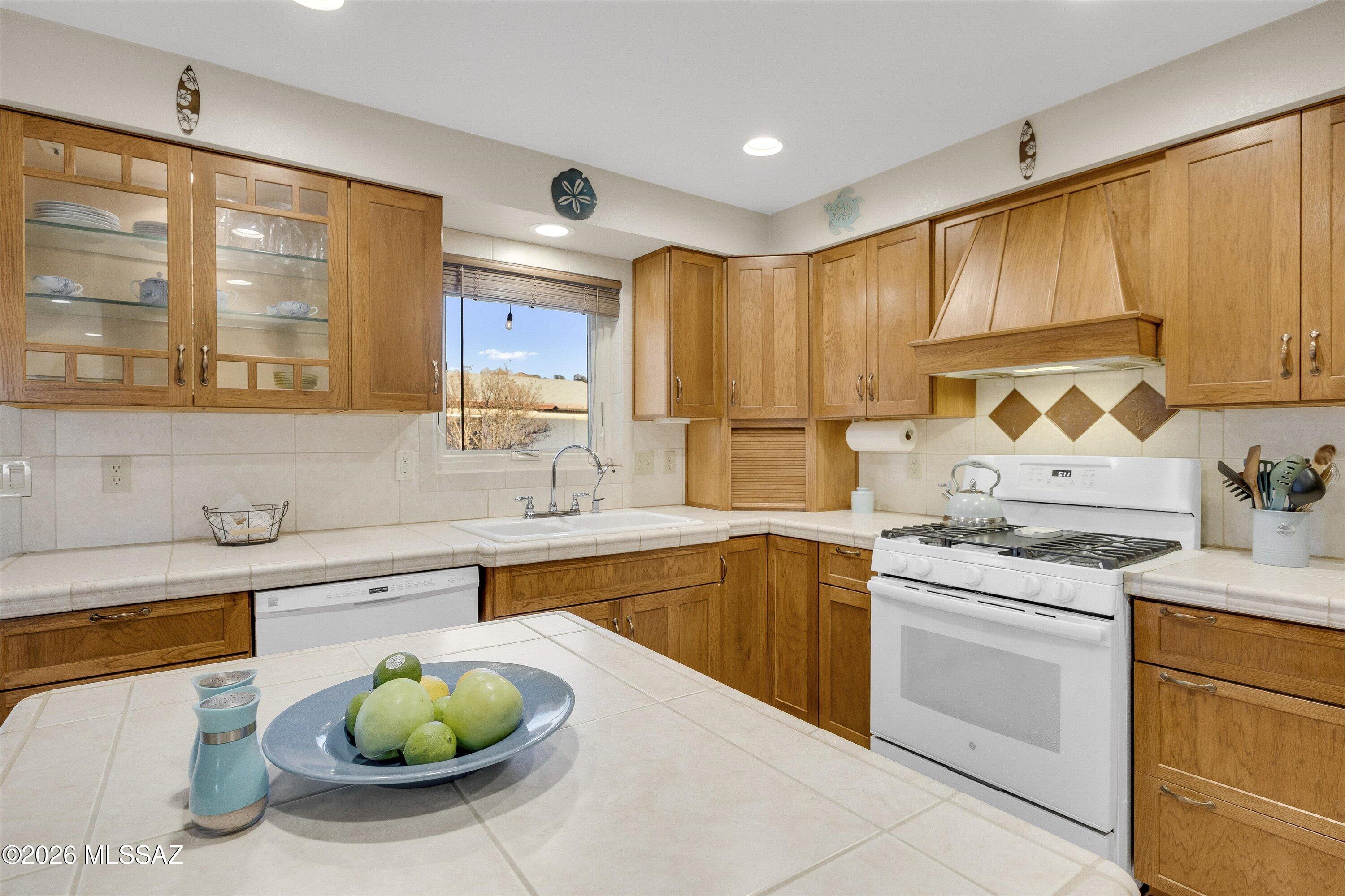 975 N Evergreen Drive