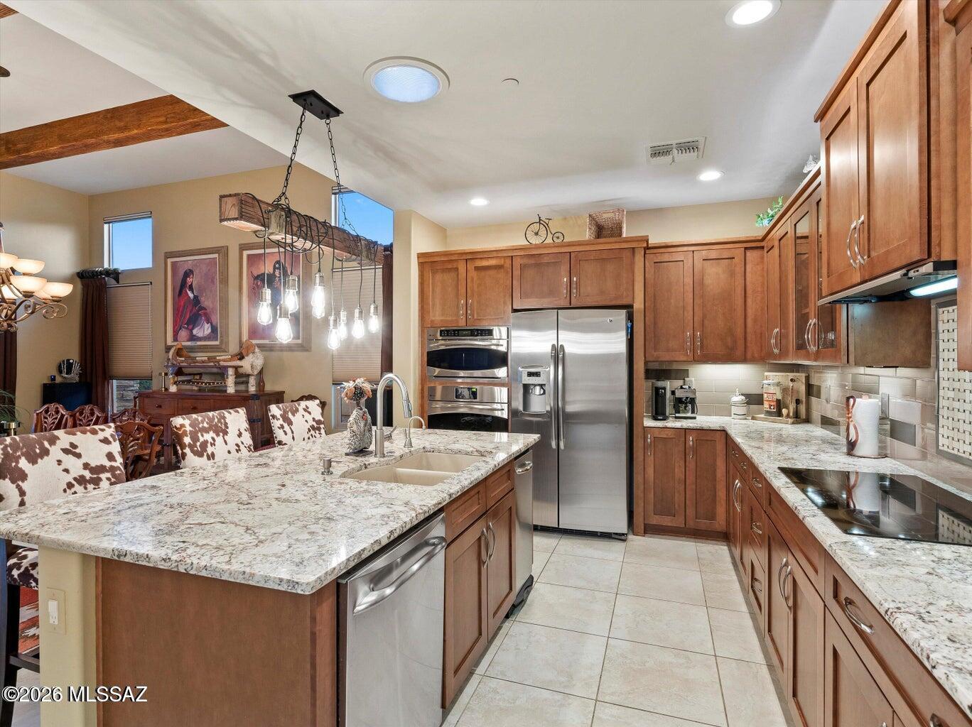 60233 E Ankole Drive