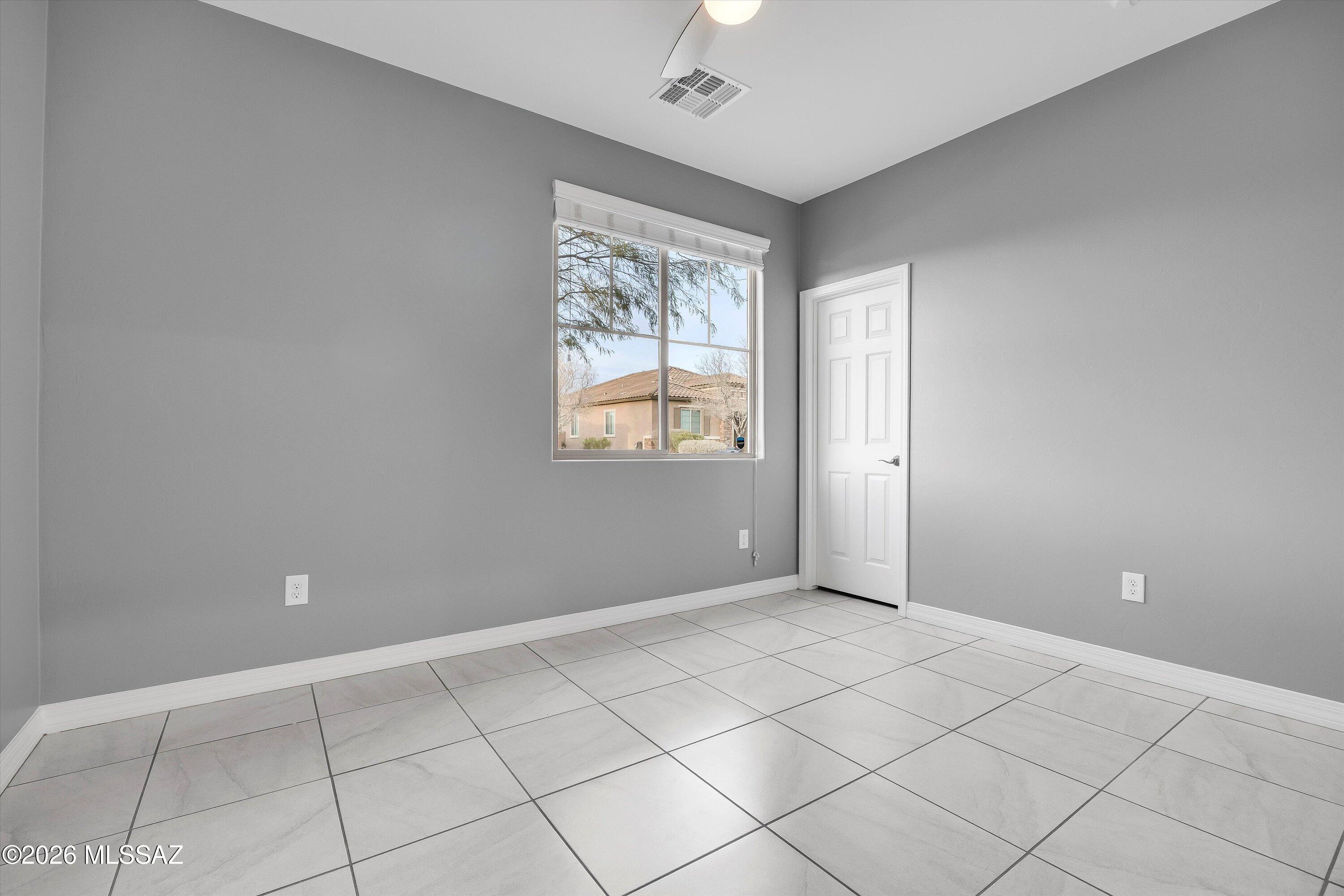 38655 S Running Roses Lane