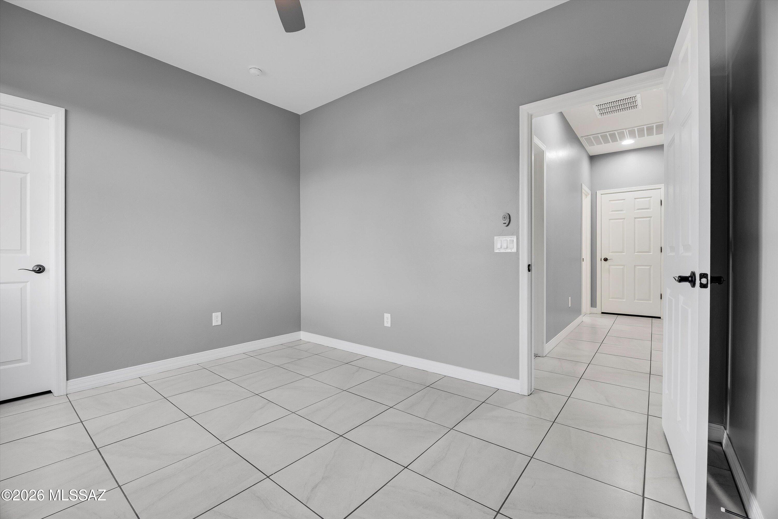 38655 S Running Roses Lane