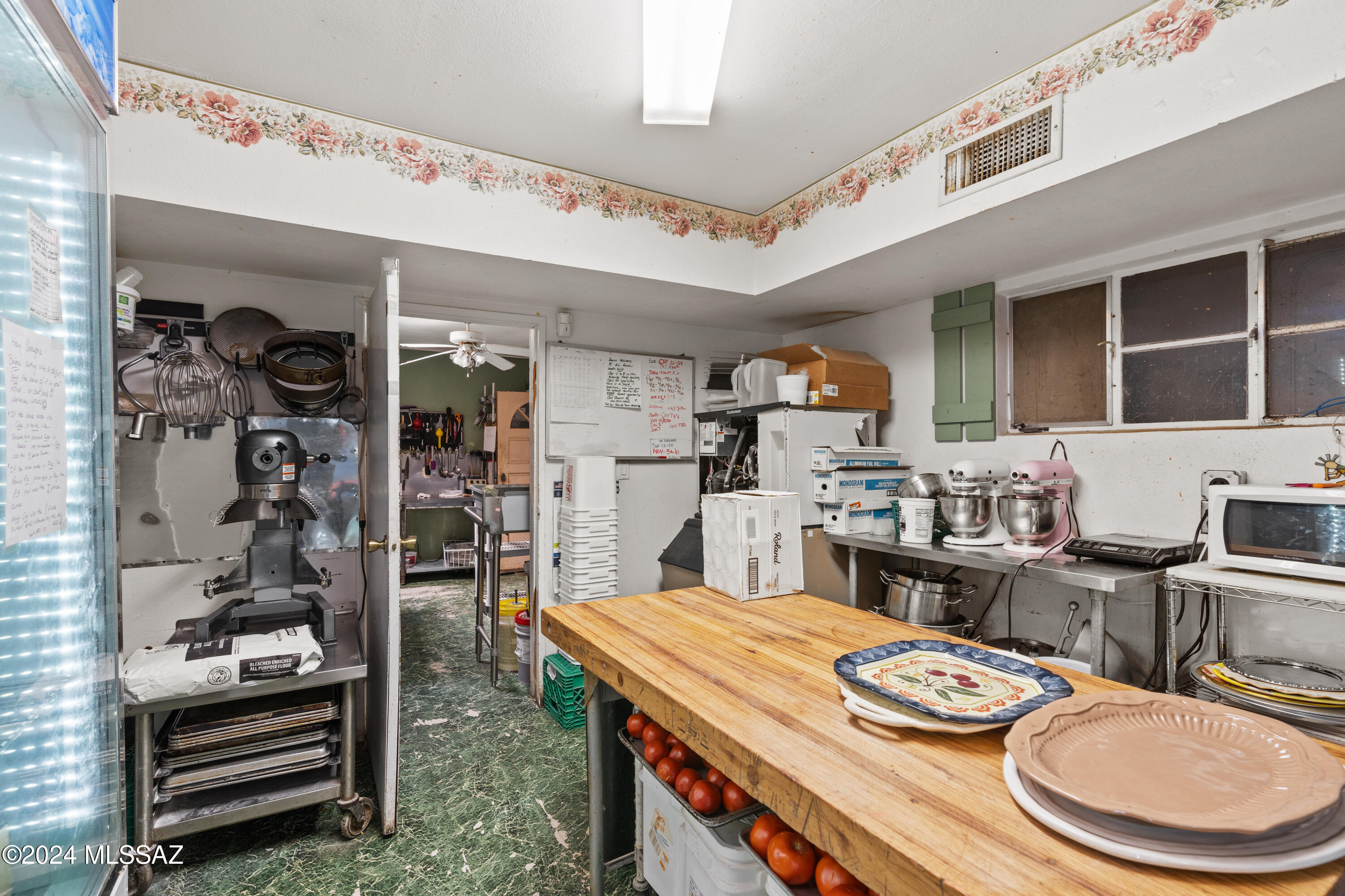 270 E American Avenue