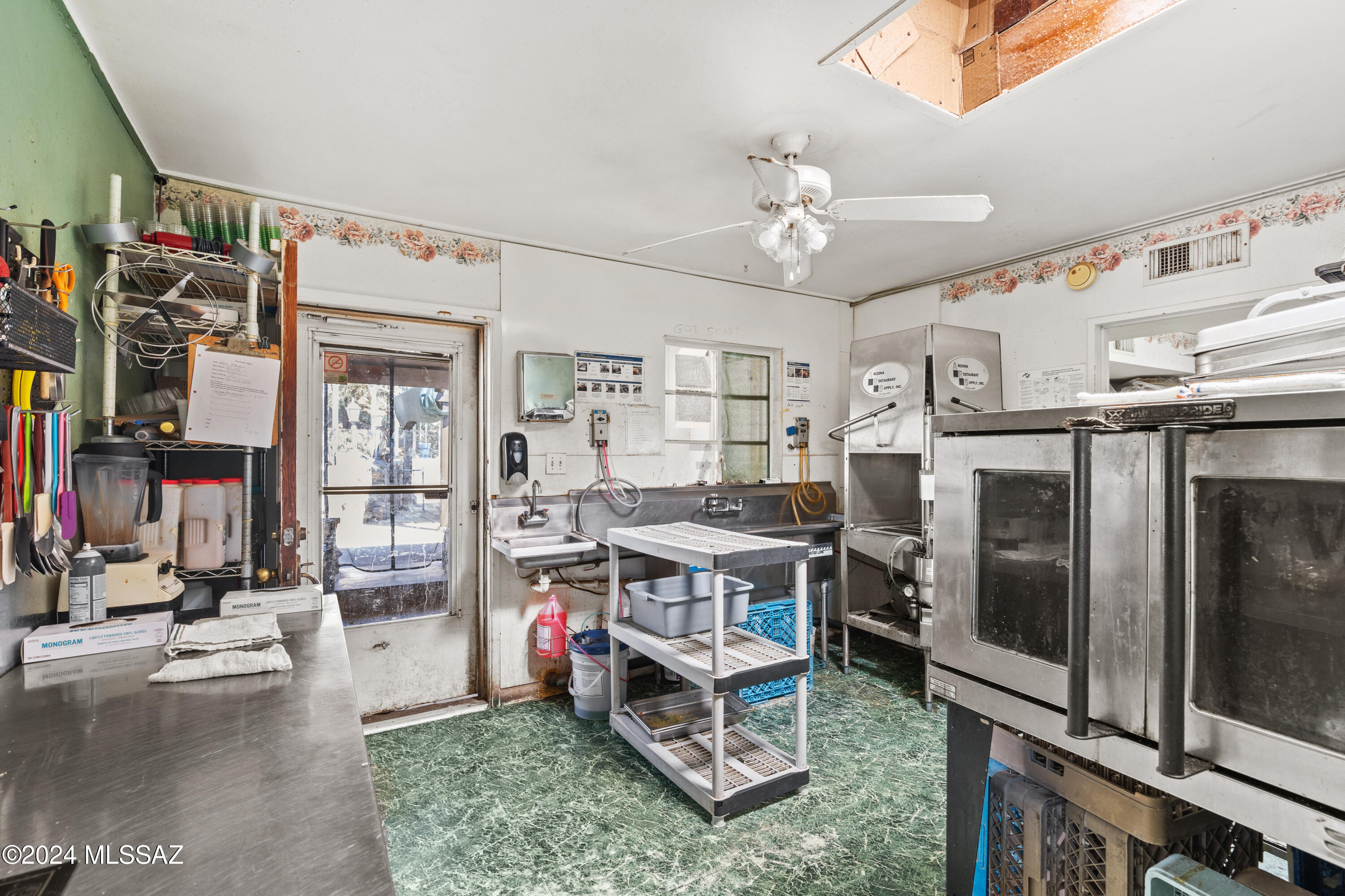 270 E American Avenue