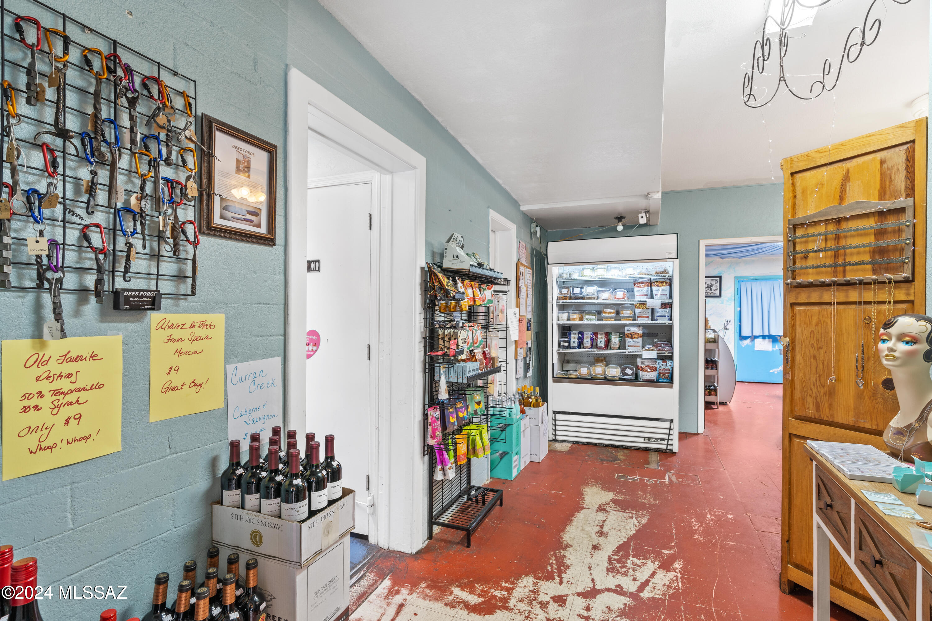 270 E American Avenue